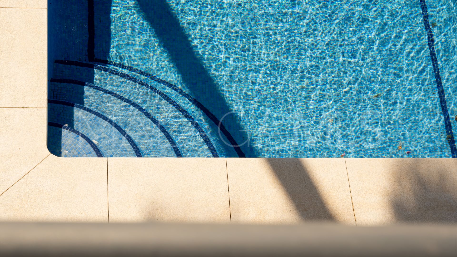 Villa for sale in La Resina Golf