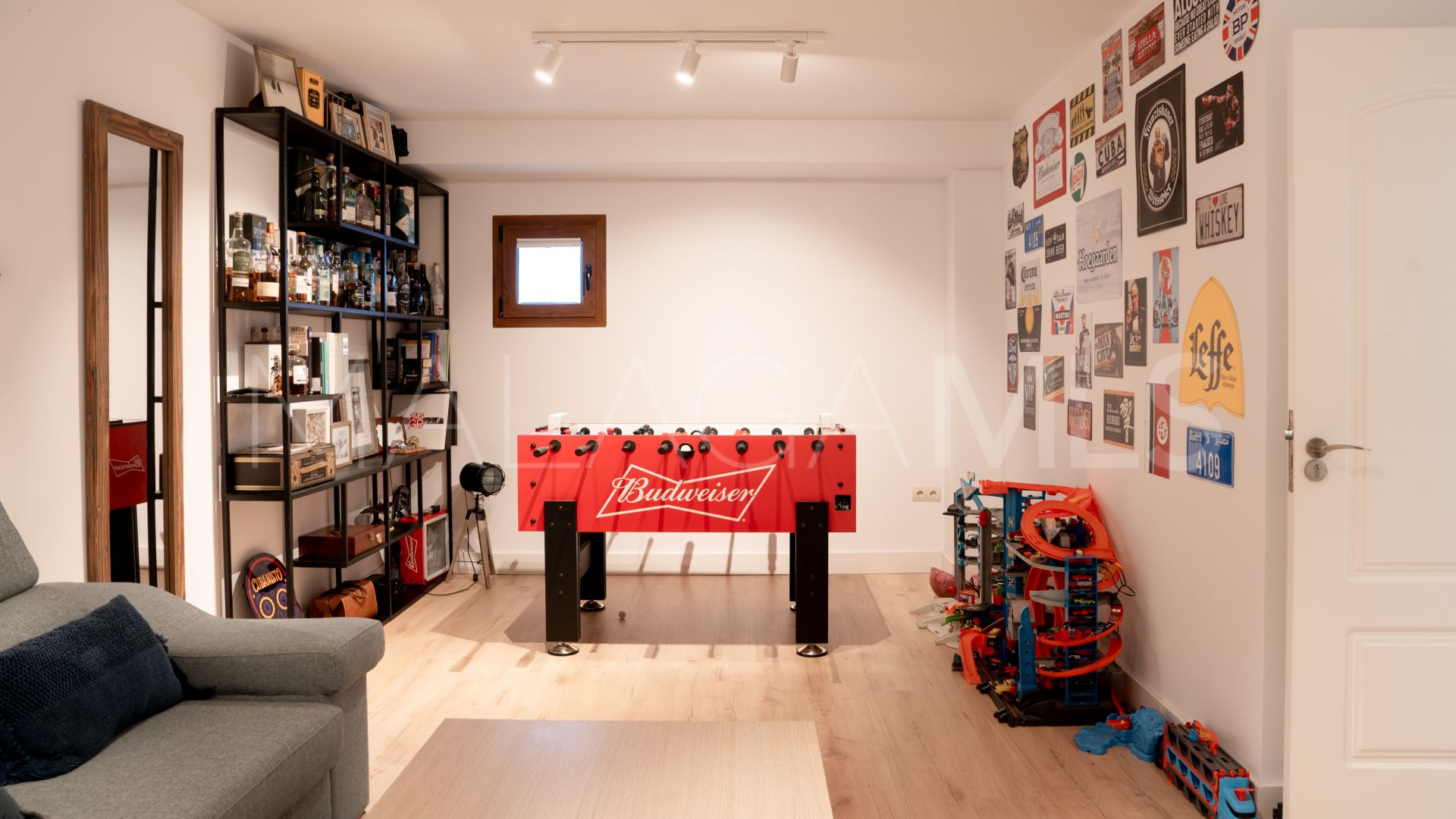 Villa for sale in La Resina Golf