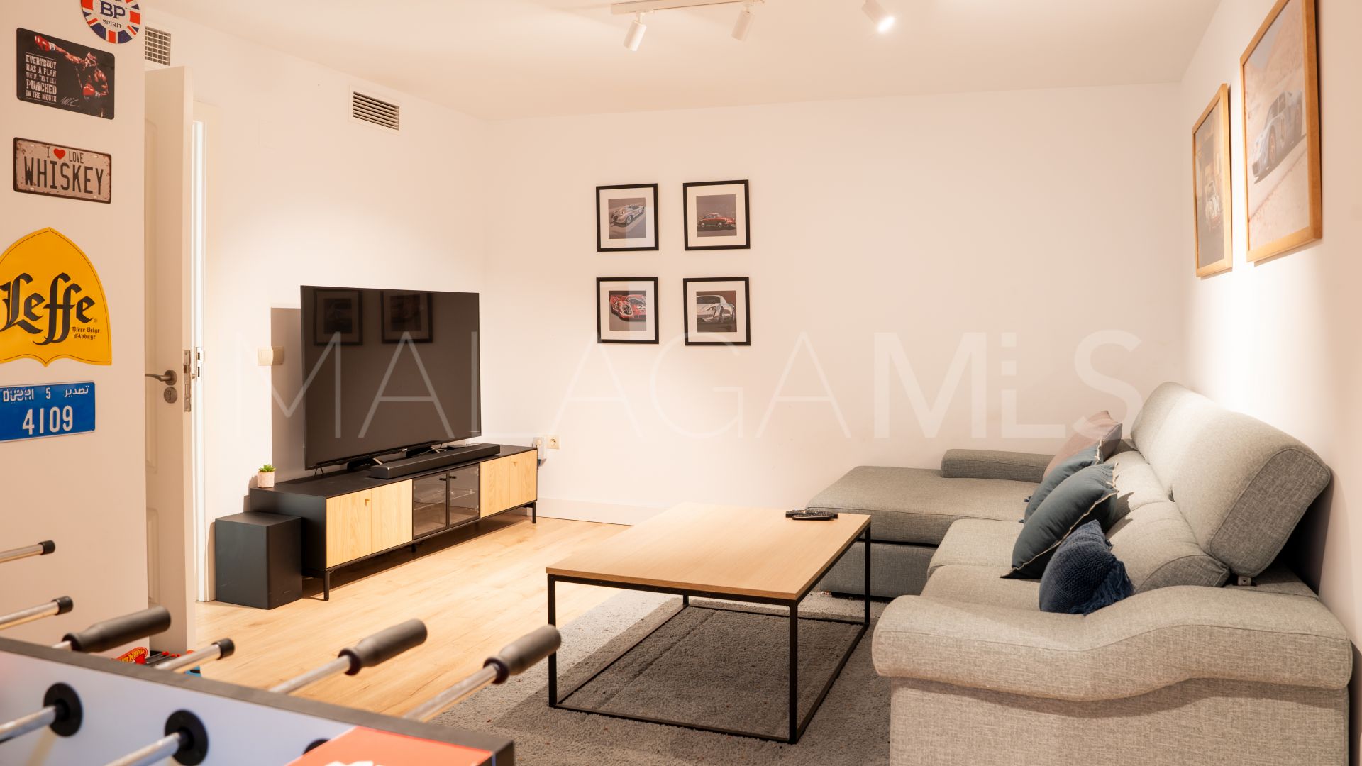 Villa for sale in La Resina Golf