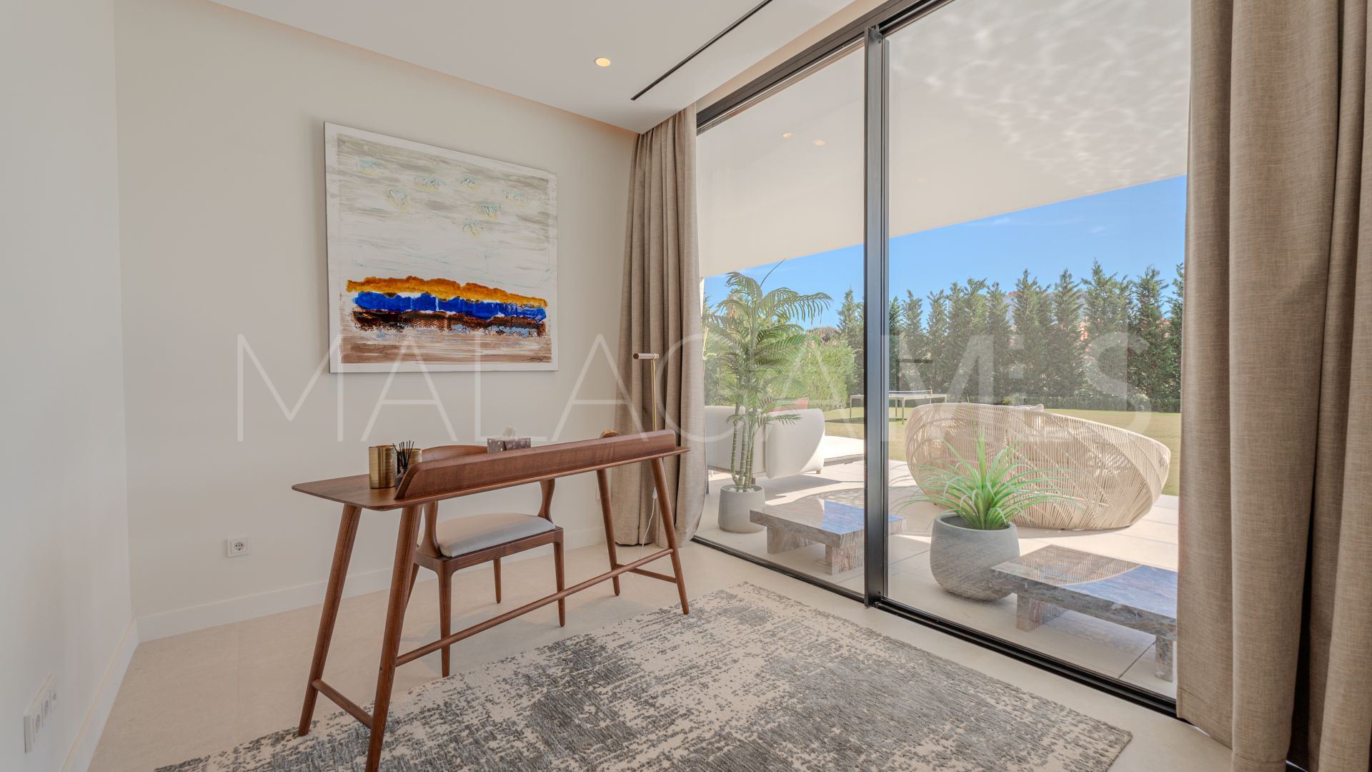 Villa for sale in Los Monteros