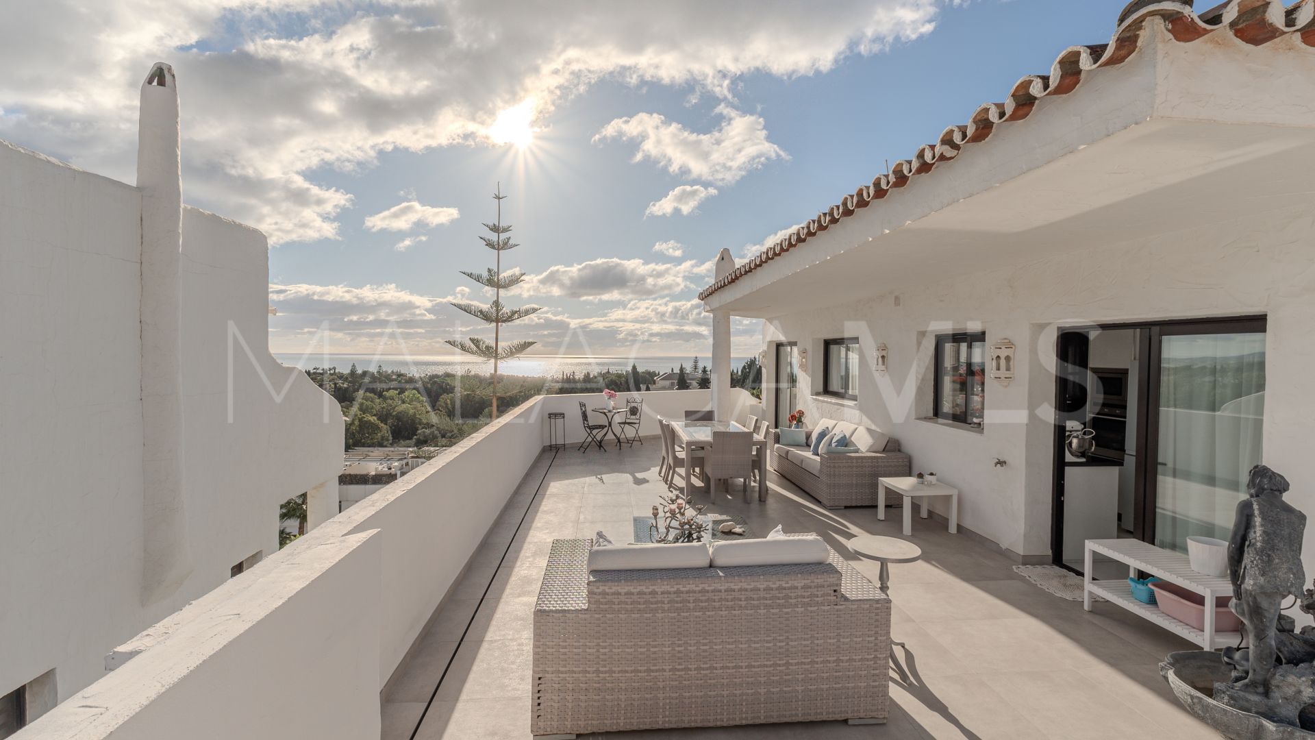 For sale Coto Real 2 bedrooms apartment