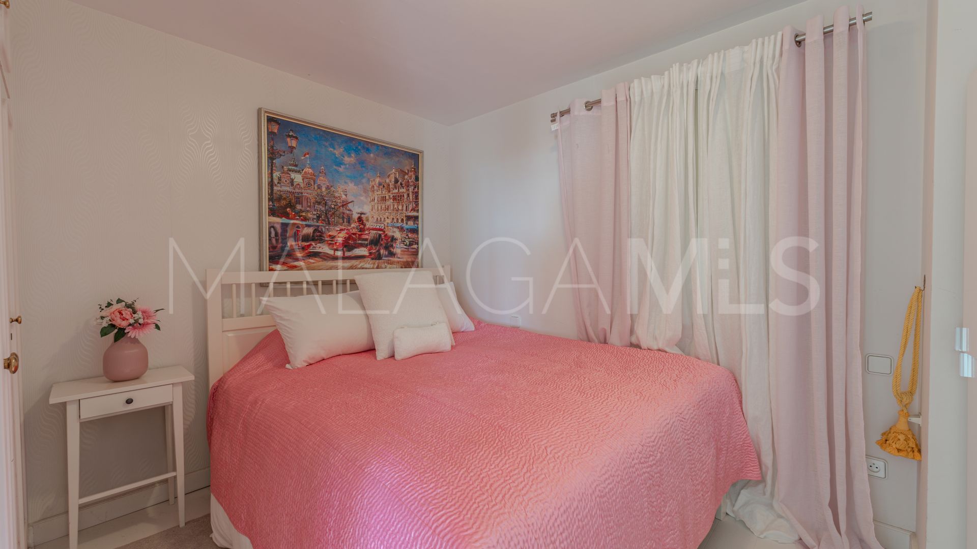For sale Coto Real 2 bedrooms apartment