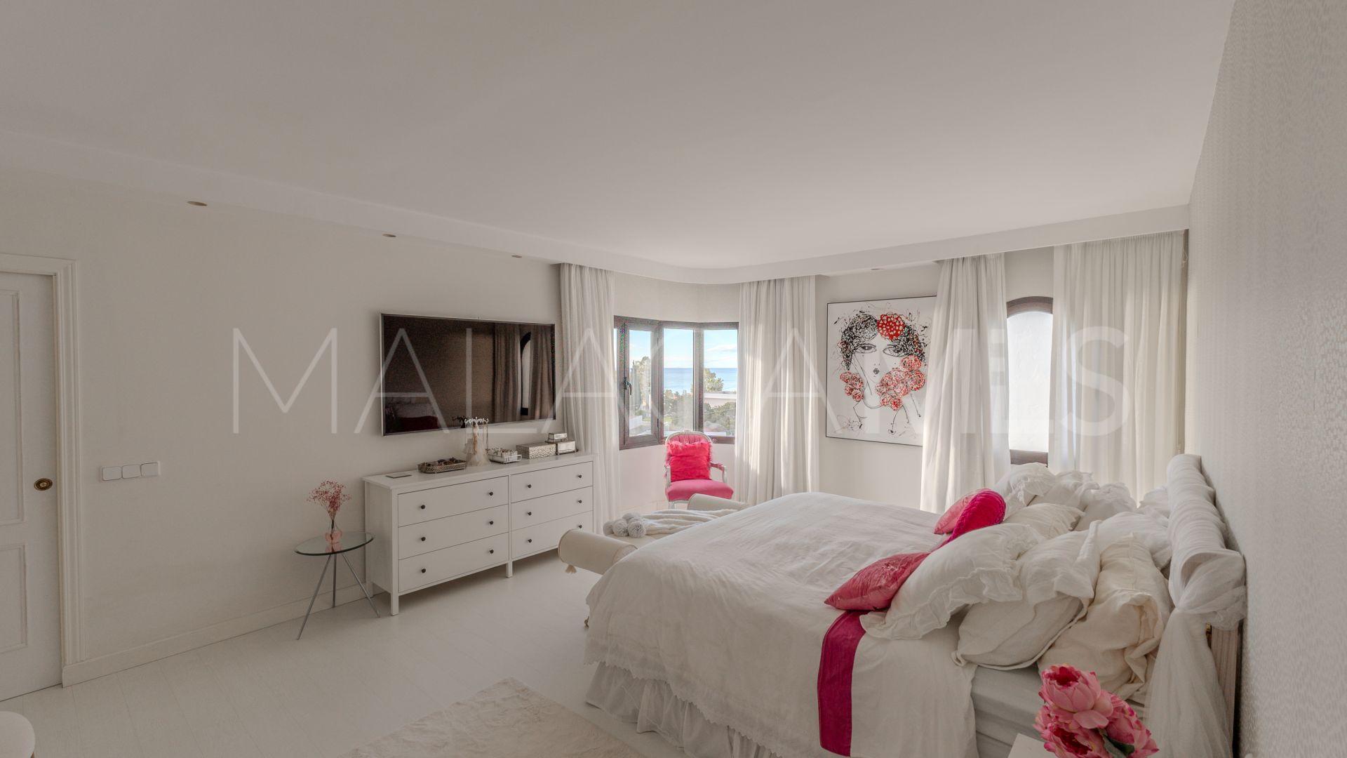 For sale Coto Real 2 bedrooms apartment