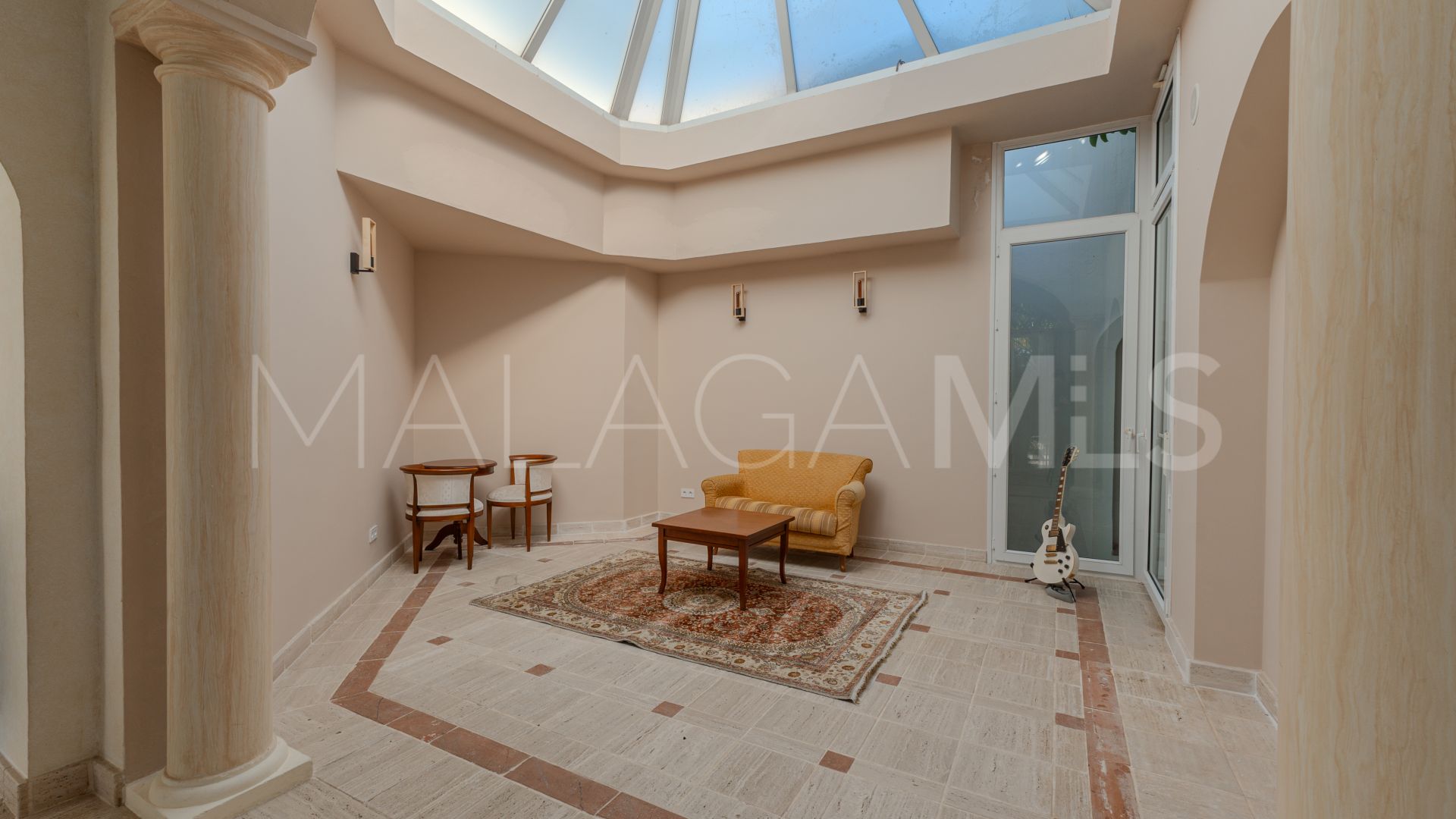 Villa for sale in La Quinta de Sierra Blanca