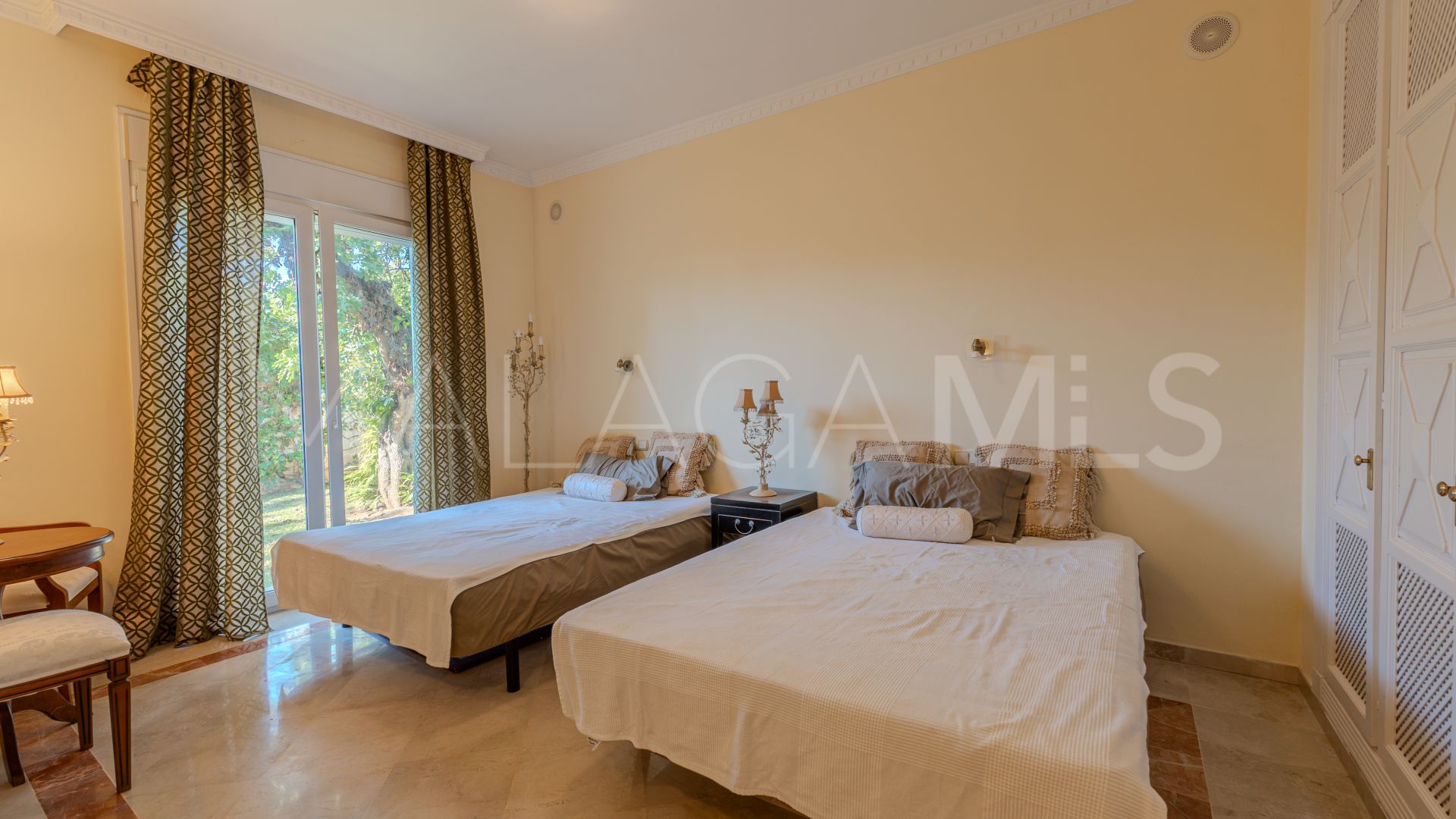 Villa for sale in La Quinta de Sierra Blanca