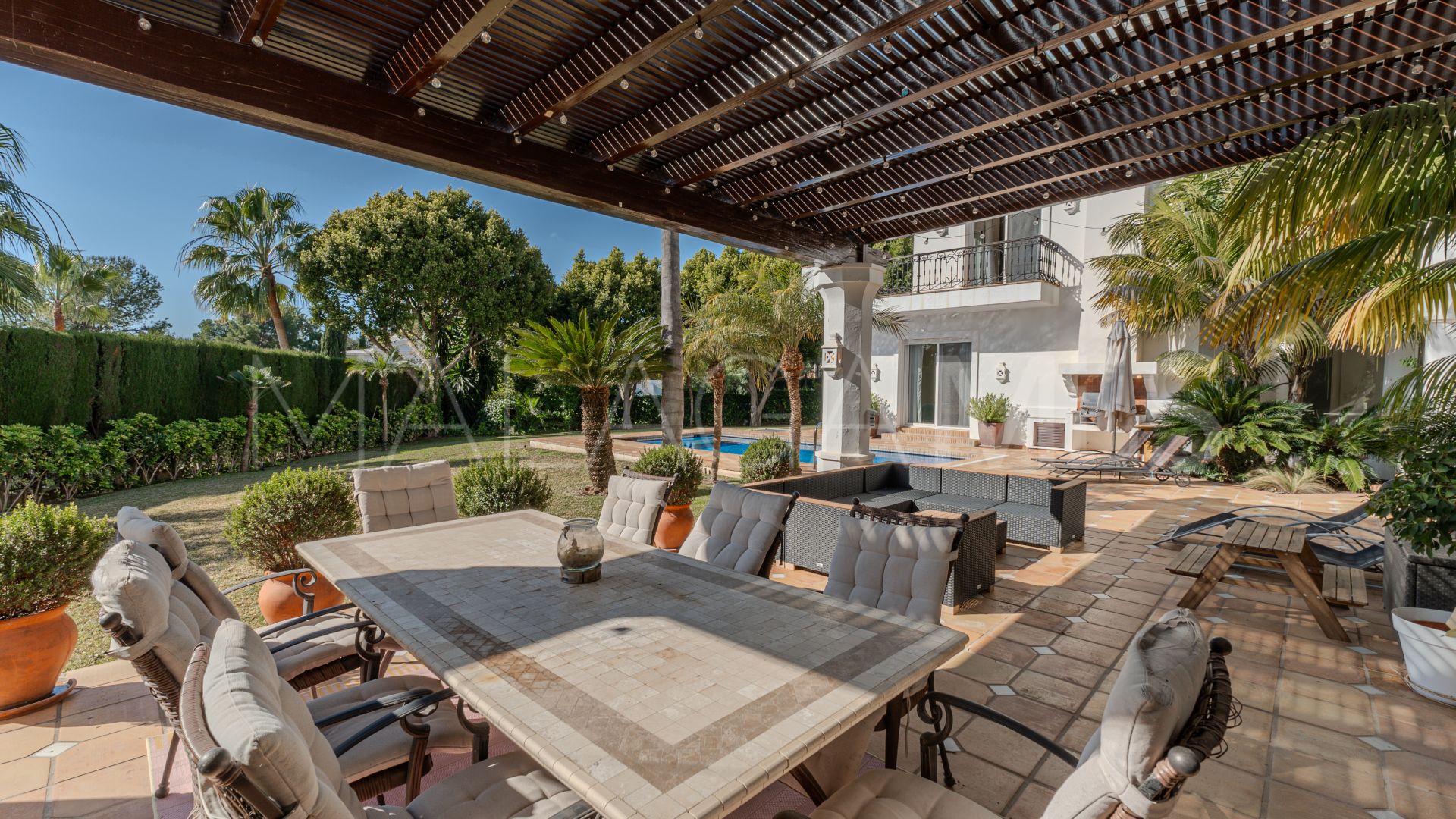 Villa for sale in La Quinta de Sierra Blanca