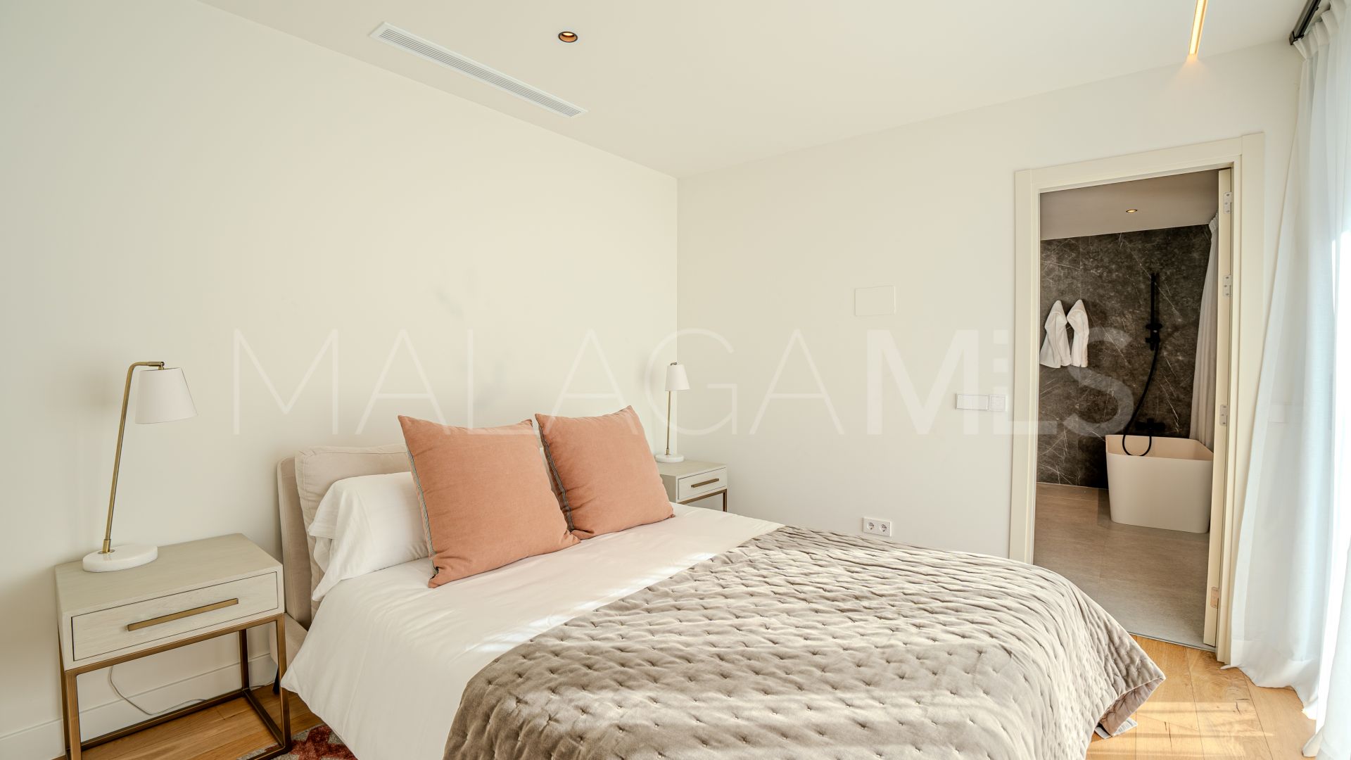 Villa with 5 bedrooms for sale in Rocio de Nagüeles