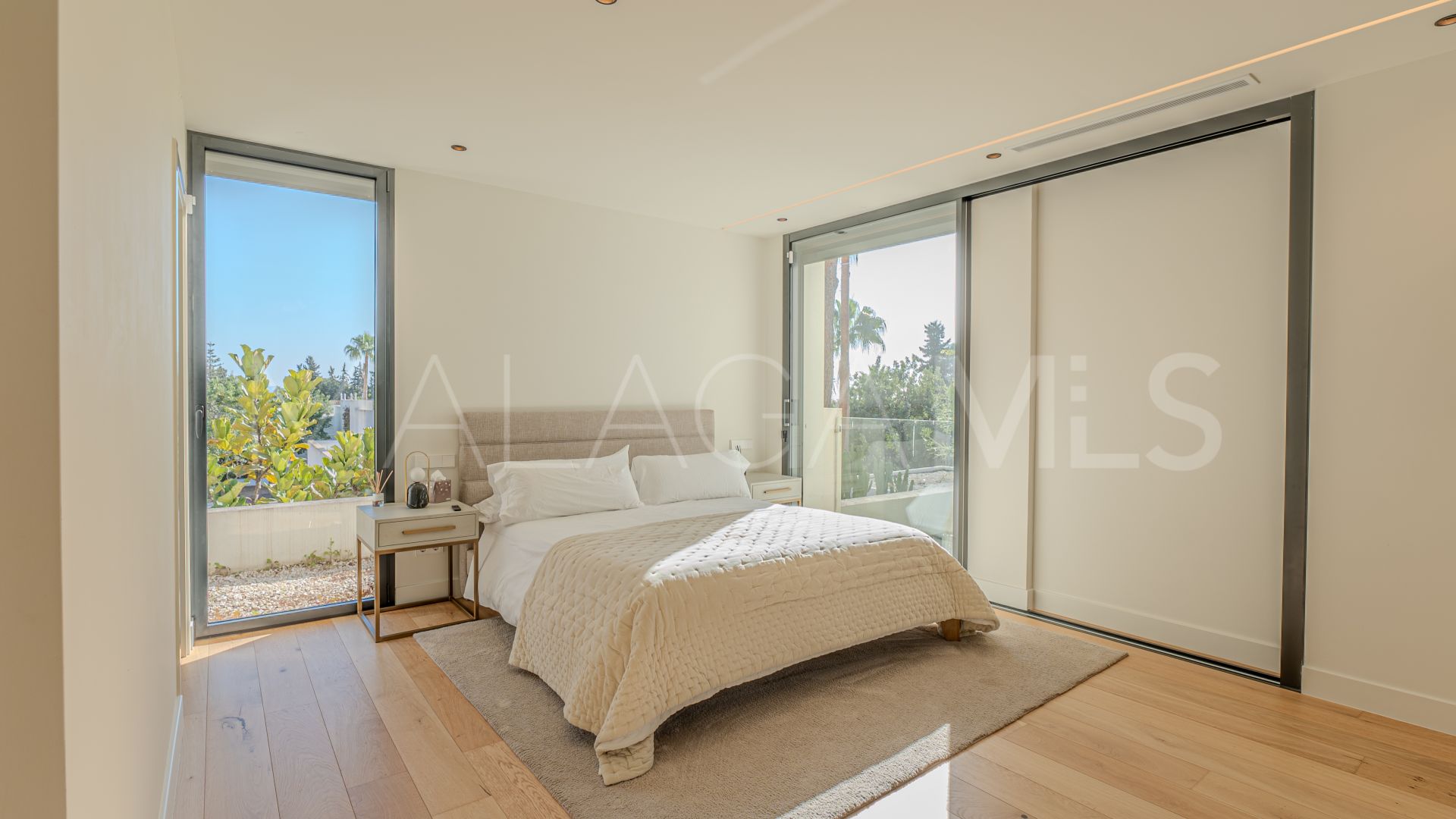 Villa with 5 bedrooms for sale in Rocio de Nagüeles