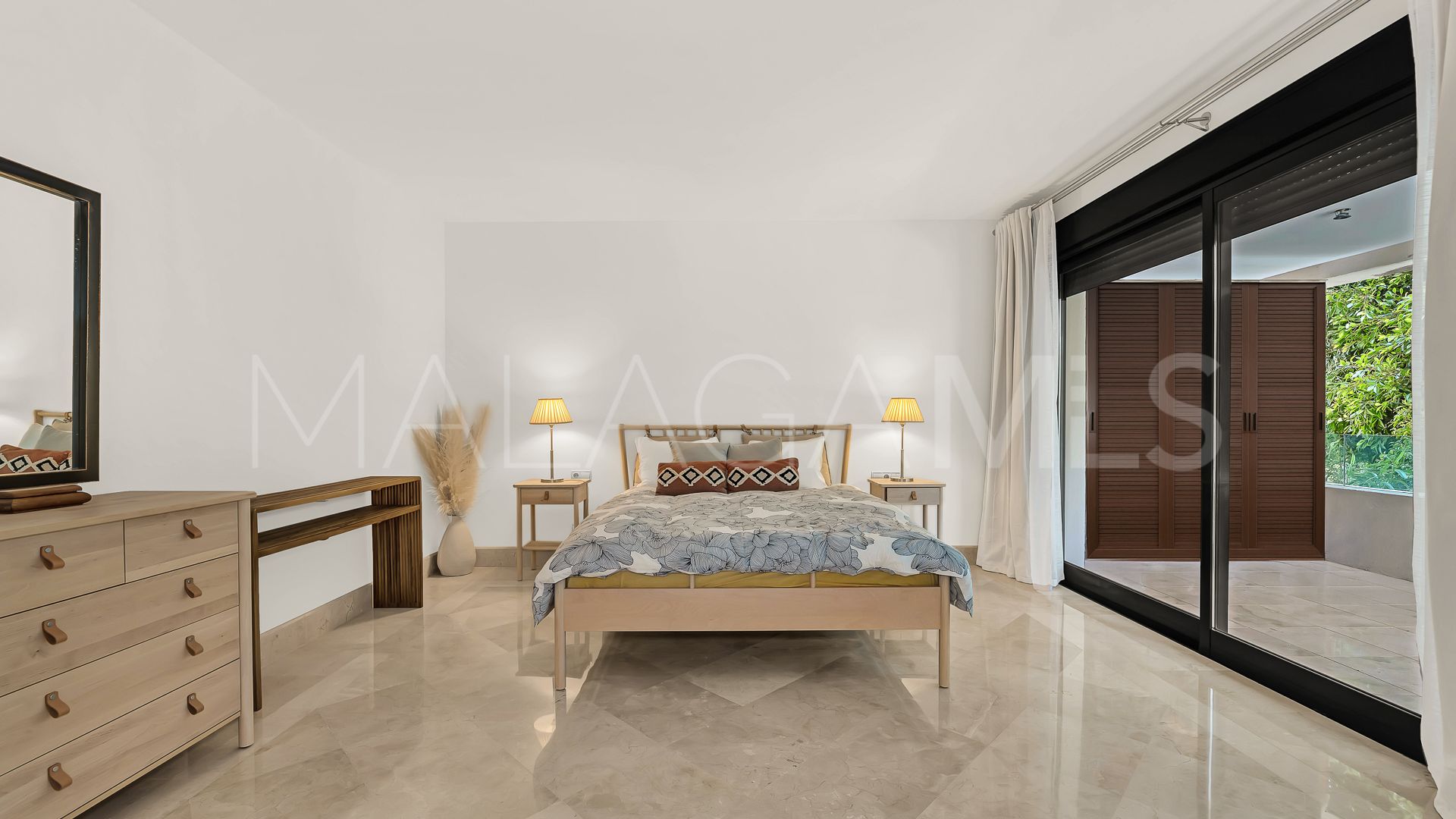 Los Monteros 3 bedrooms apartment for sale