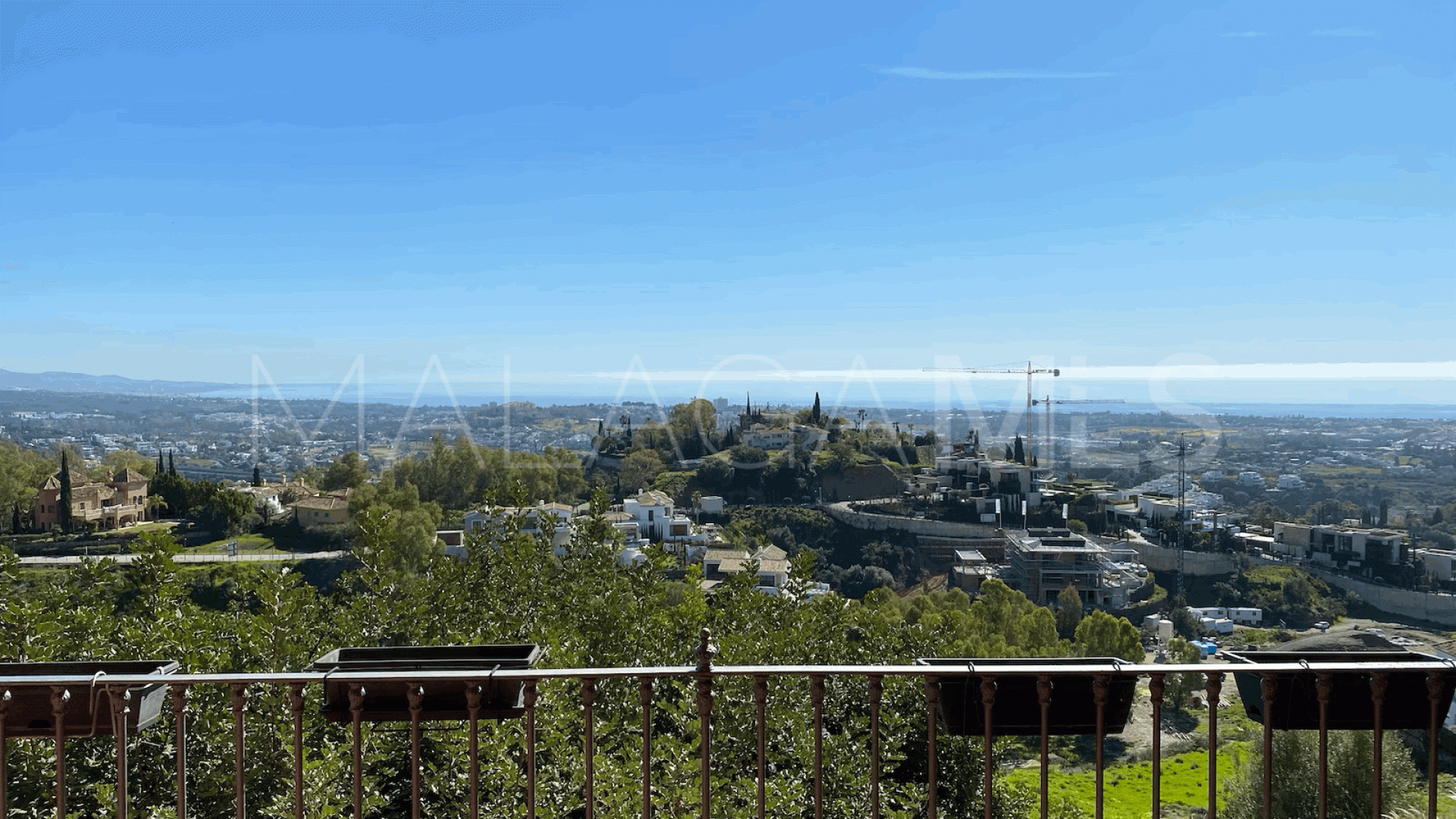 2 bedrooms ground floor apartment for sale in Monte Halcones