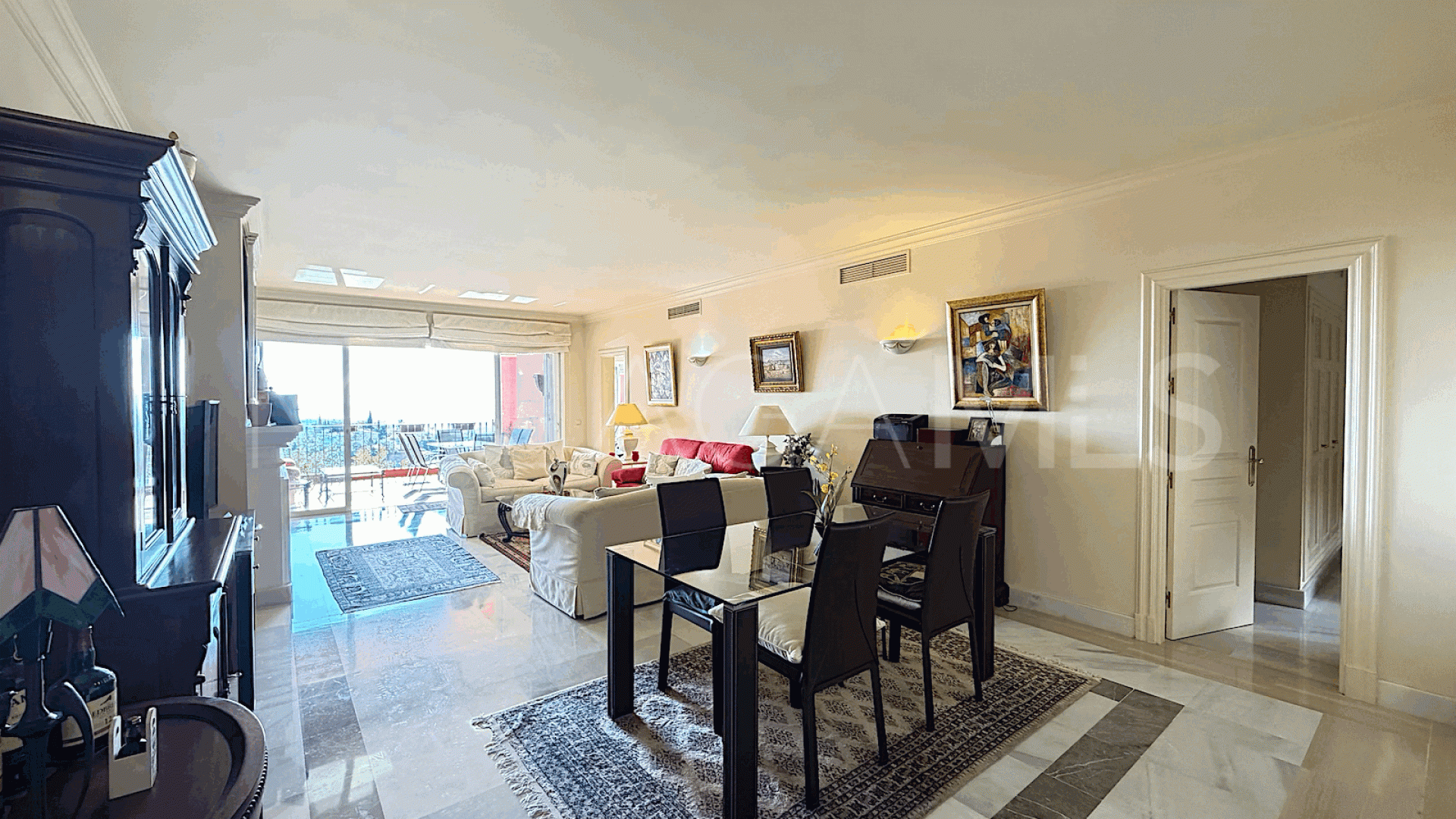 2 bedrooms ground floor apartment for sale in Monte Halcones