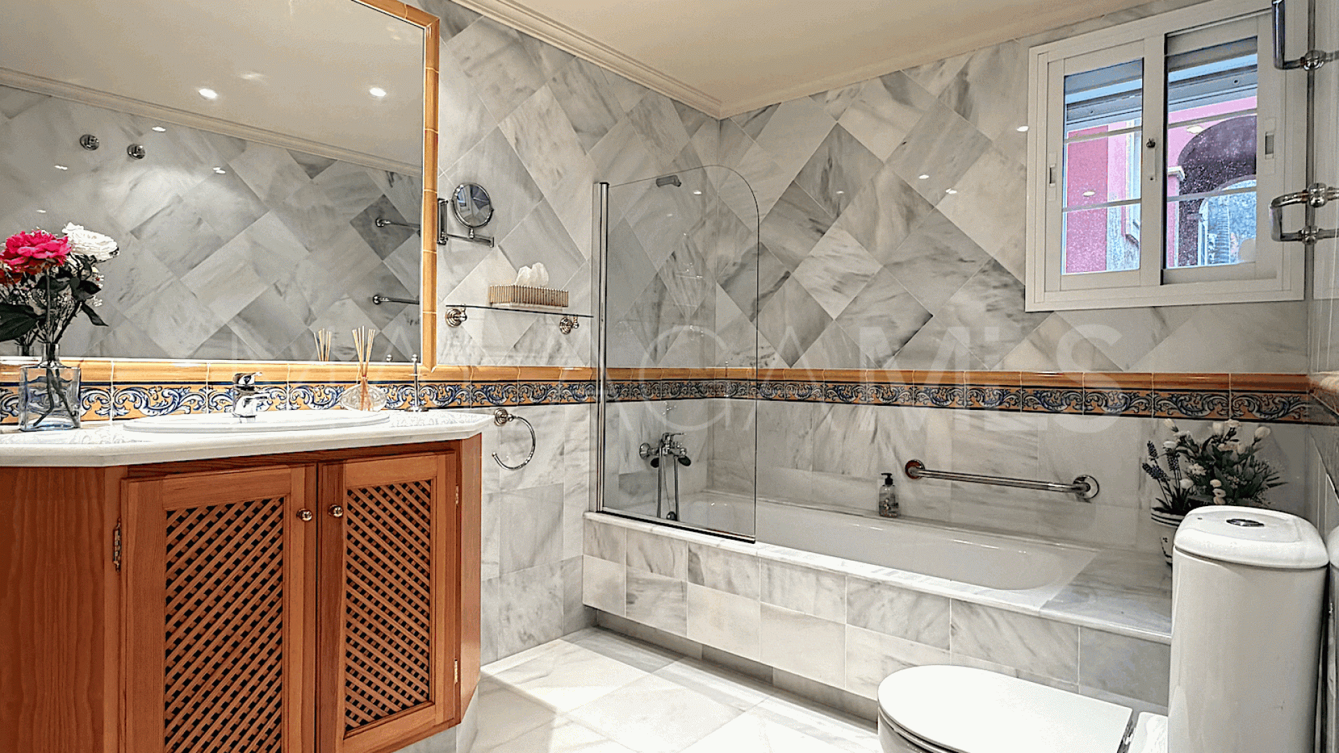 2 bedrooms ground floor apartment for sale in Monte Halcones