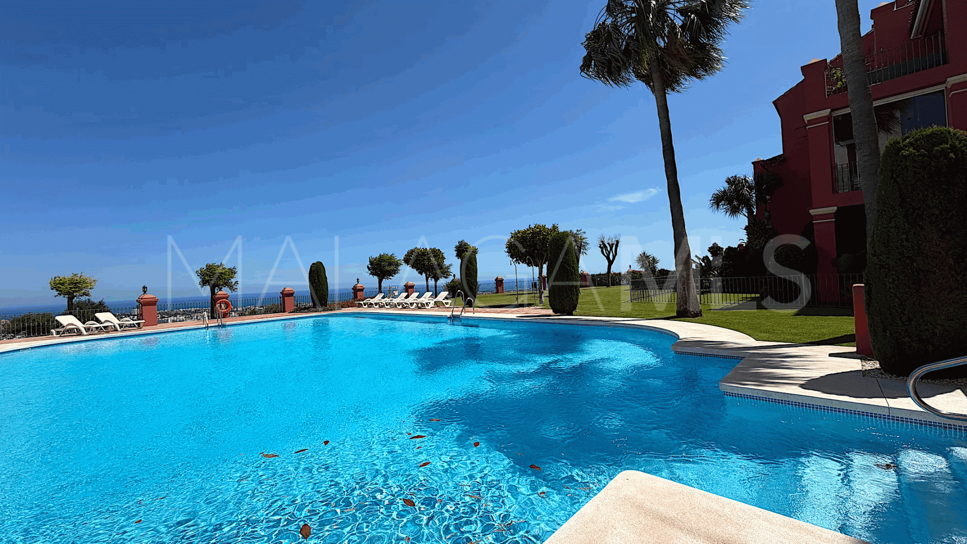2 bedrooms ground floor apartment for sale in Monte Halcones