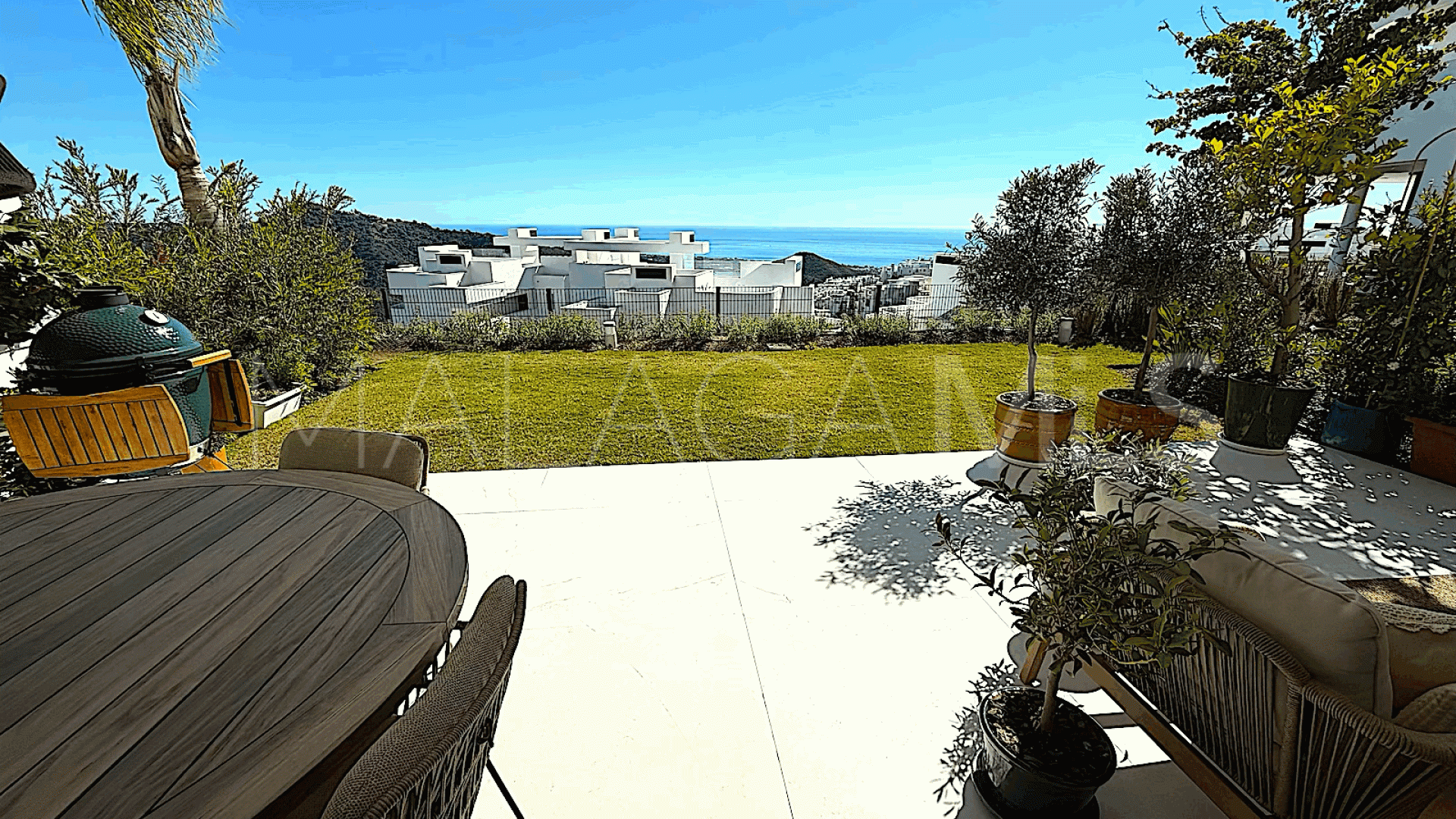 Ojen, apartamento planta baja for sale