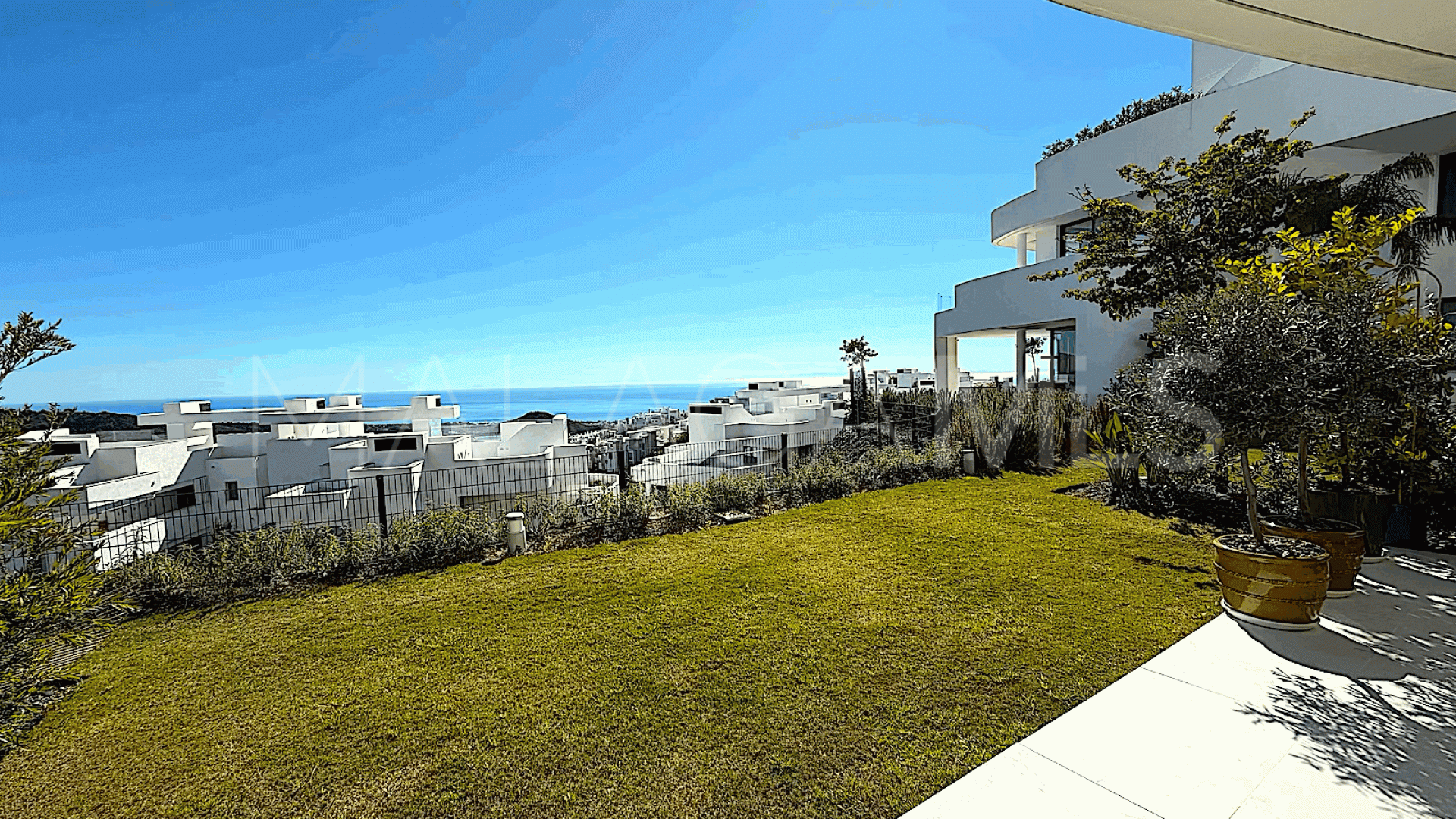 Ojen, apartamento planta baja for sale