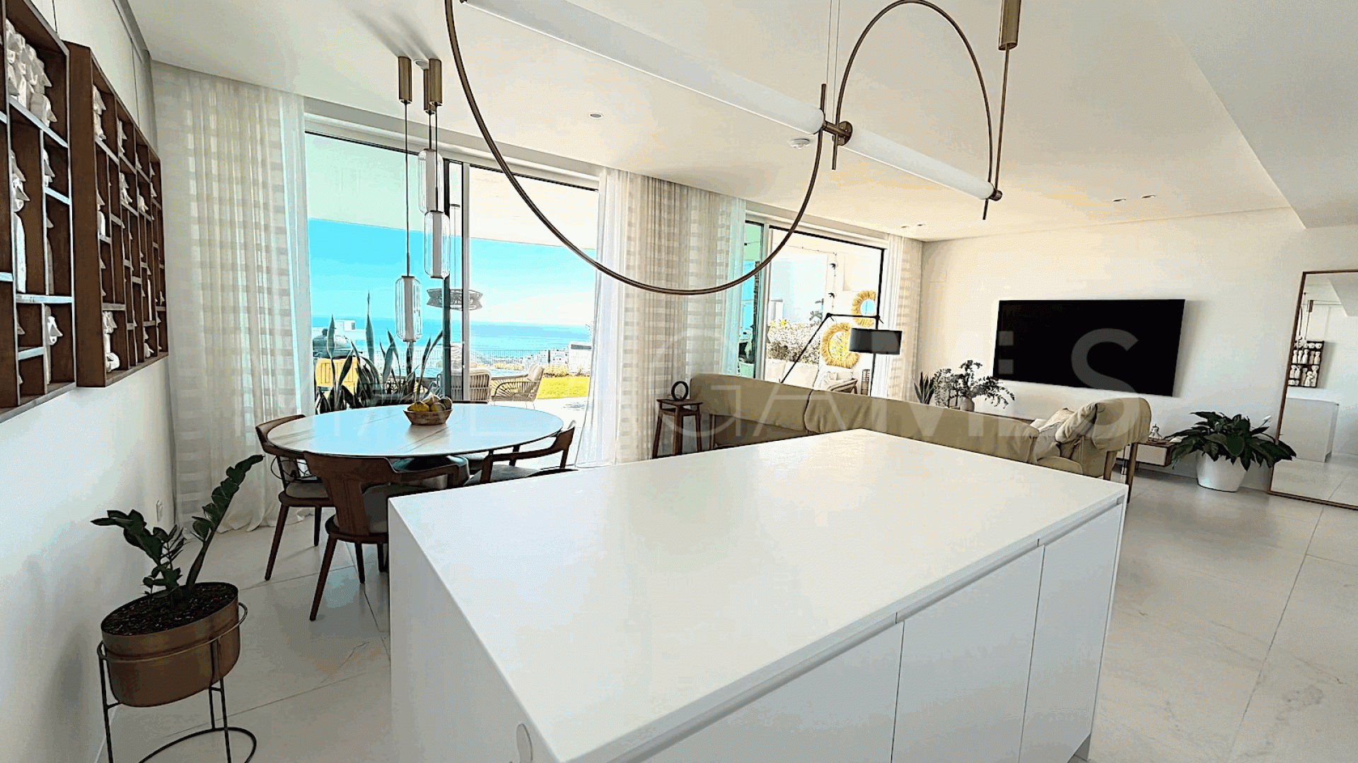 Ojen, apartamento planta baja for sale