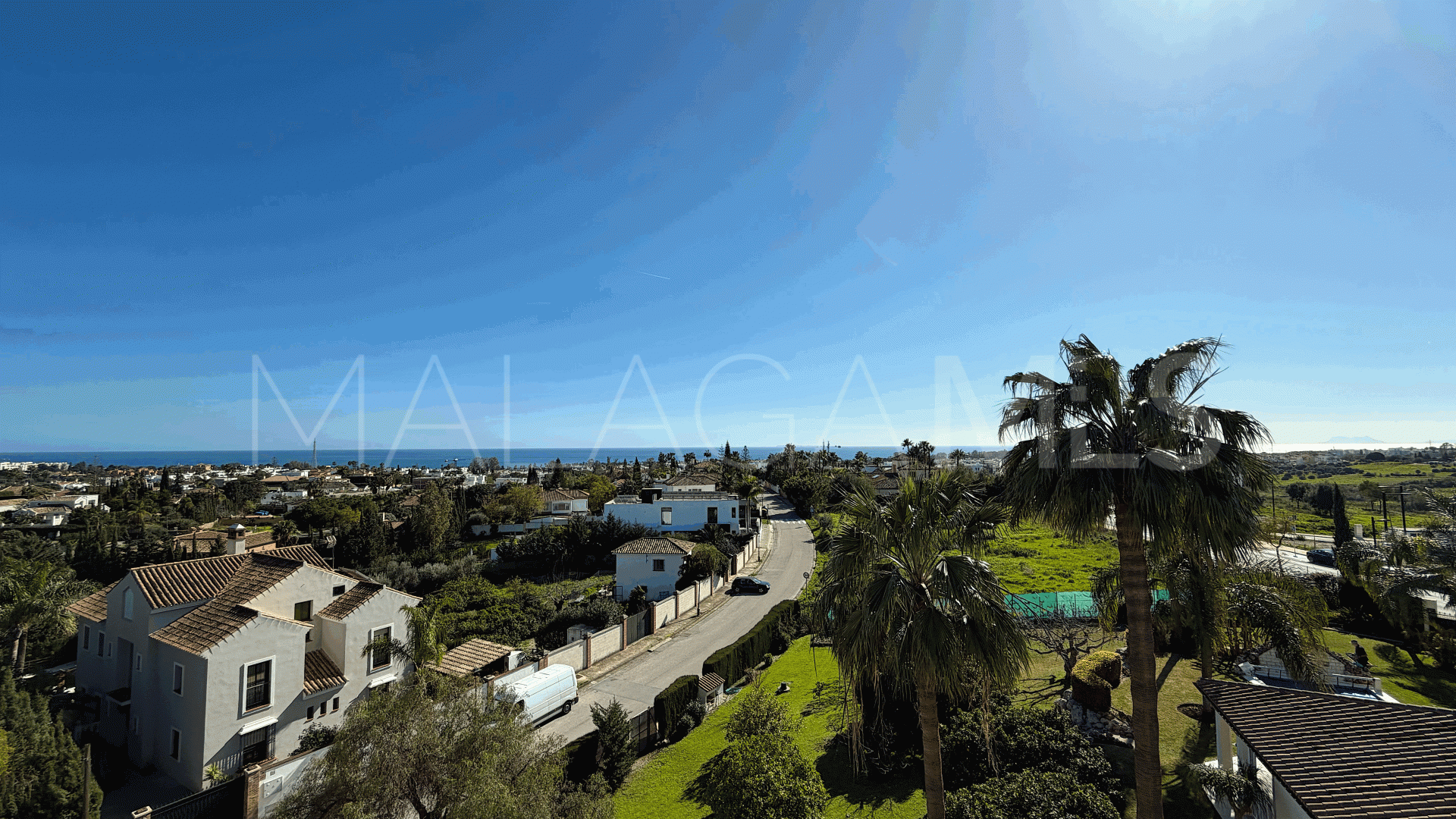 Takvåning for sale in Bel Air