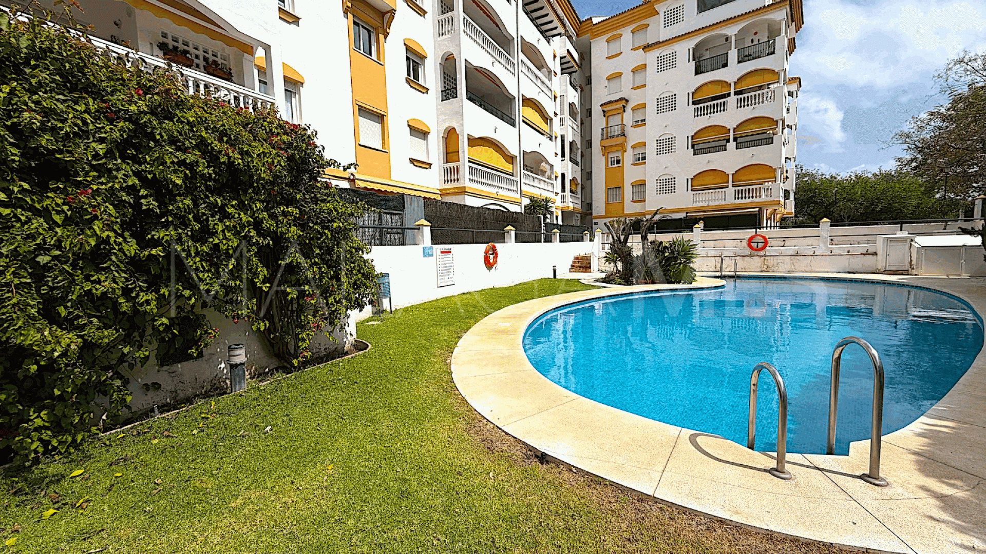 For sale 2 bedrooms duplex penthouse in San Pedro de Alcantara