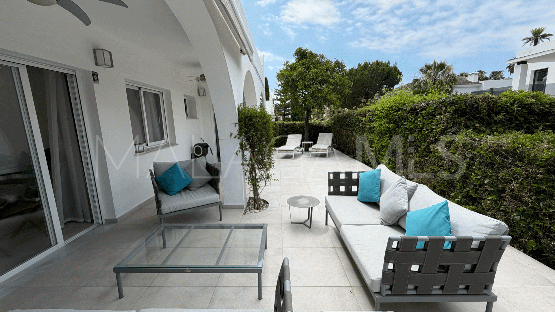 4 bedrooms semi detached house in Aloha for sale