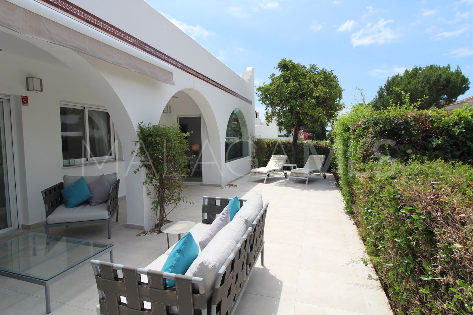 4 bedrooms semi detached house in Aloha for sale
