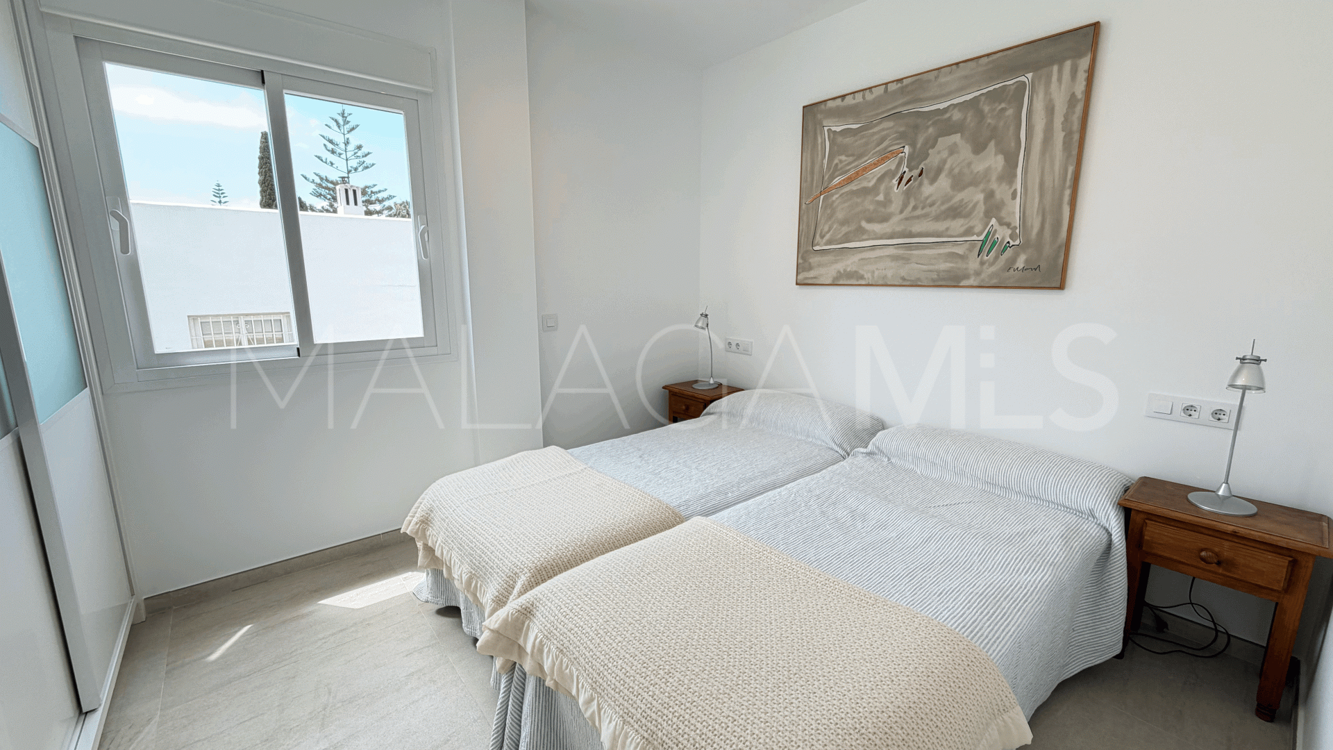 4 bedrooms semi detached house in Aloha for sale