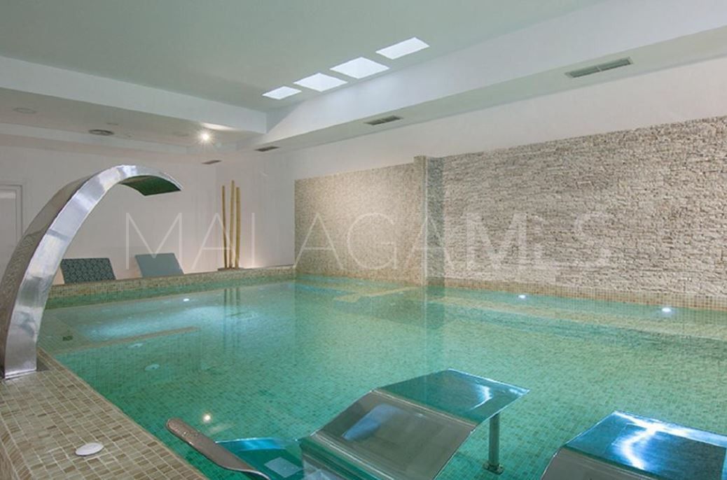 Buy apartamento in Nueva Andalucia with 2 bedrooms