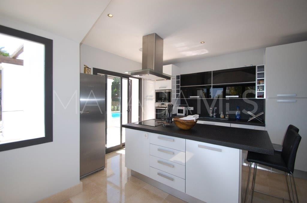 Villa for sale in Marbella Golden Mile