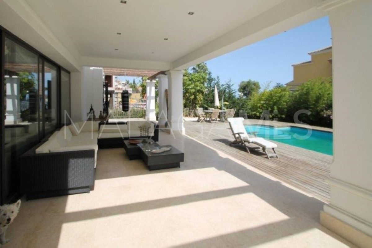 Villa for sale in Marbella Golden Mile