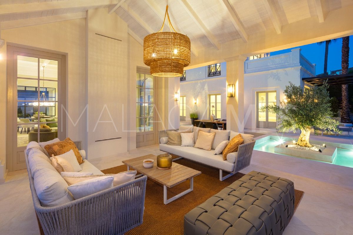For sale 5 bedrooms villa in Nagüeles