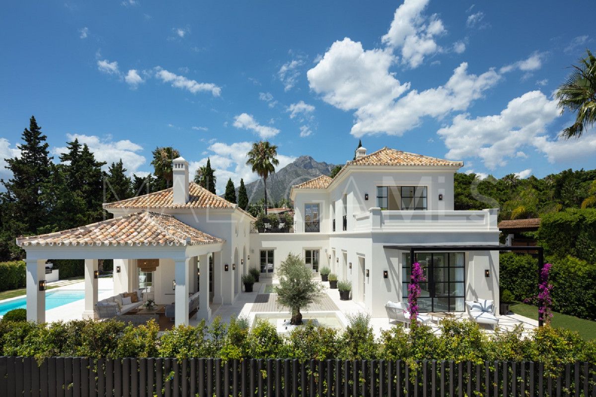 For sale 5 bedrooms villa in Nagüeles