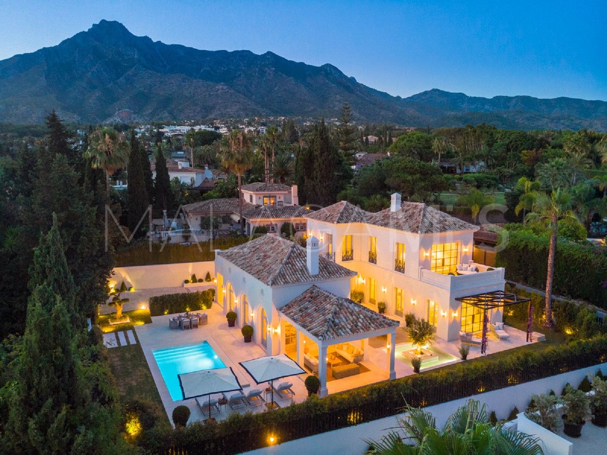 For sale 5 bedrooms villa in Nagüeles
