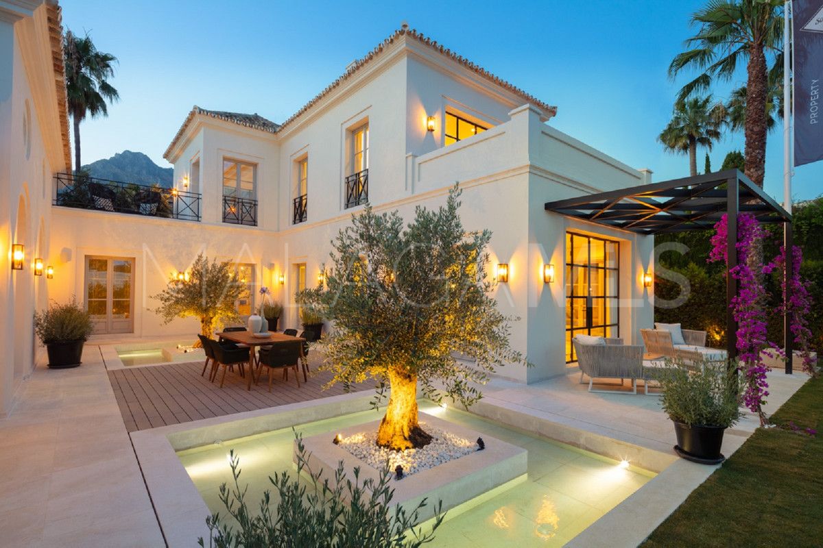 For sale 5 bedrooms villa in Nagüeles