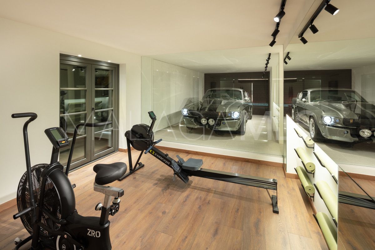 Se vende villa in Marbella Ciudad with 5 bedrooms