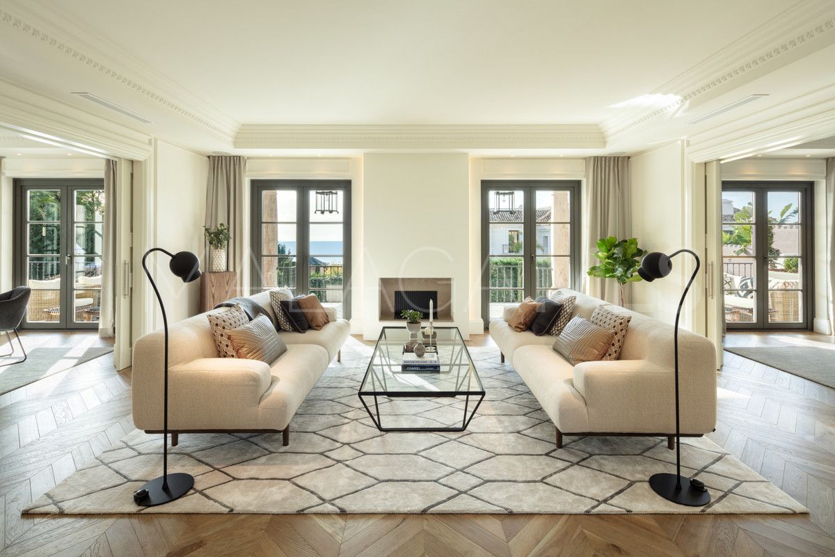 Se vende villa in Marbella Ciudad with 5 bedrooms
