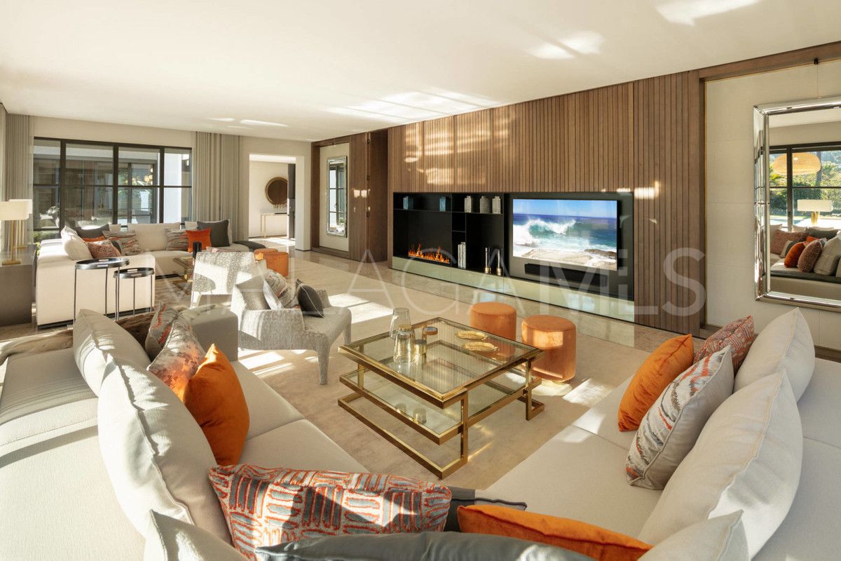 Villa for sale in Marbella City
