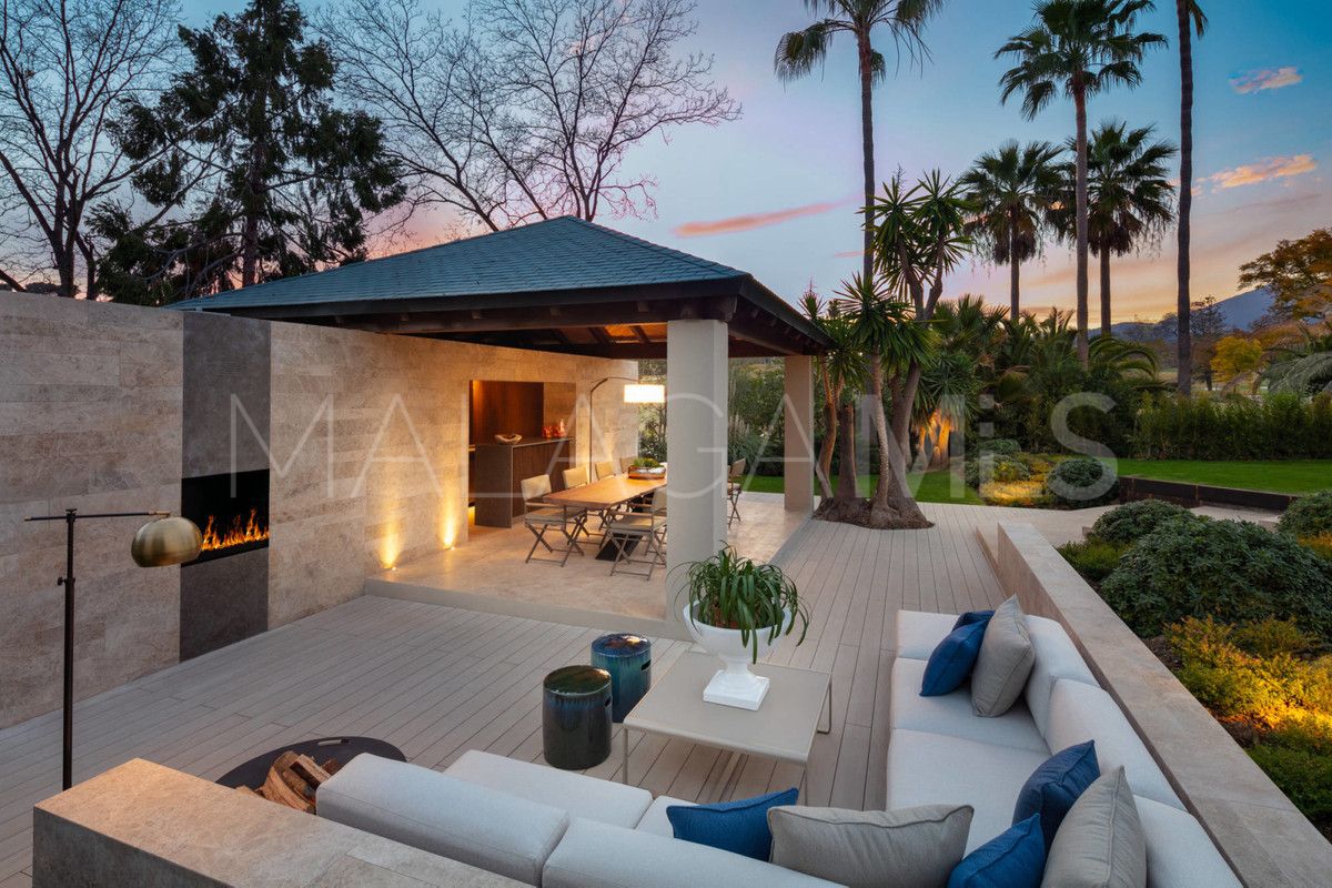 Villa for sale in Marbella City
