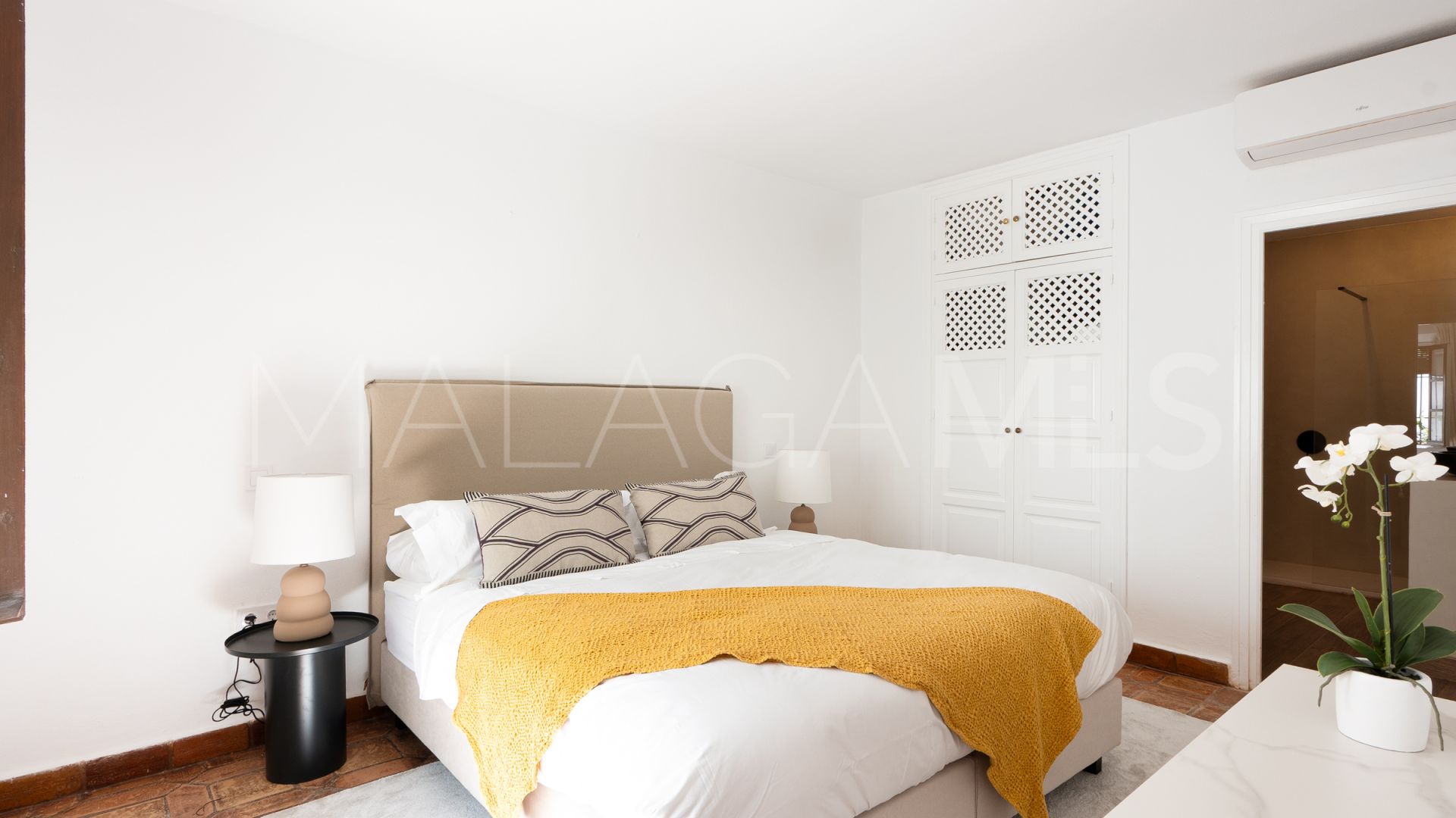 For sale Las Lomas del Marbella Club town house with 3 bedrooms