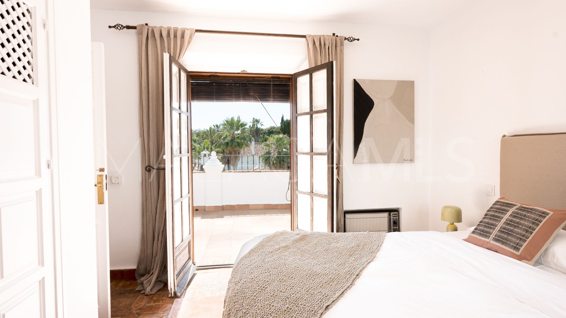 For sale Las Lomas del Marbella Club town house with 3 bedrooms
