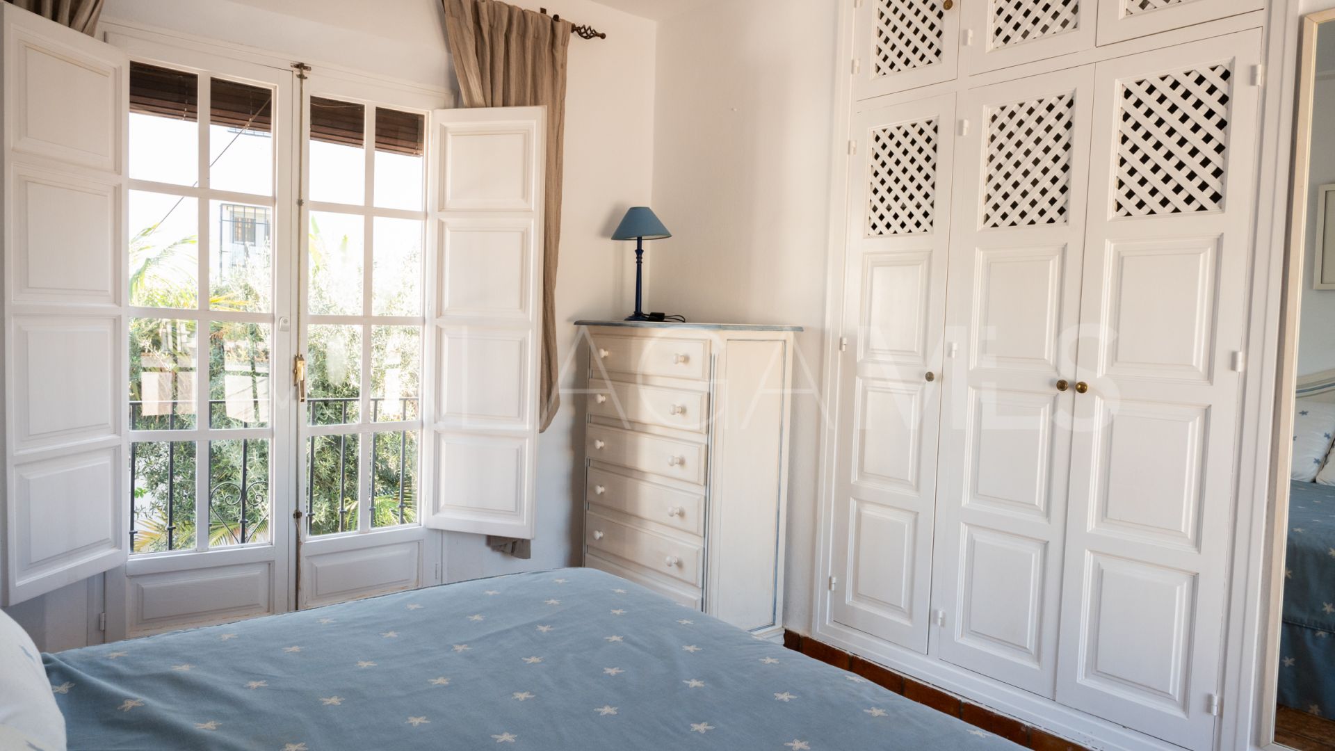 Buy adosado in Las Lomas del Marbella Club de 3 bedrooms