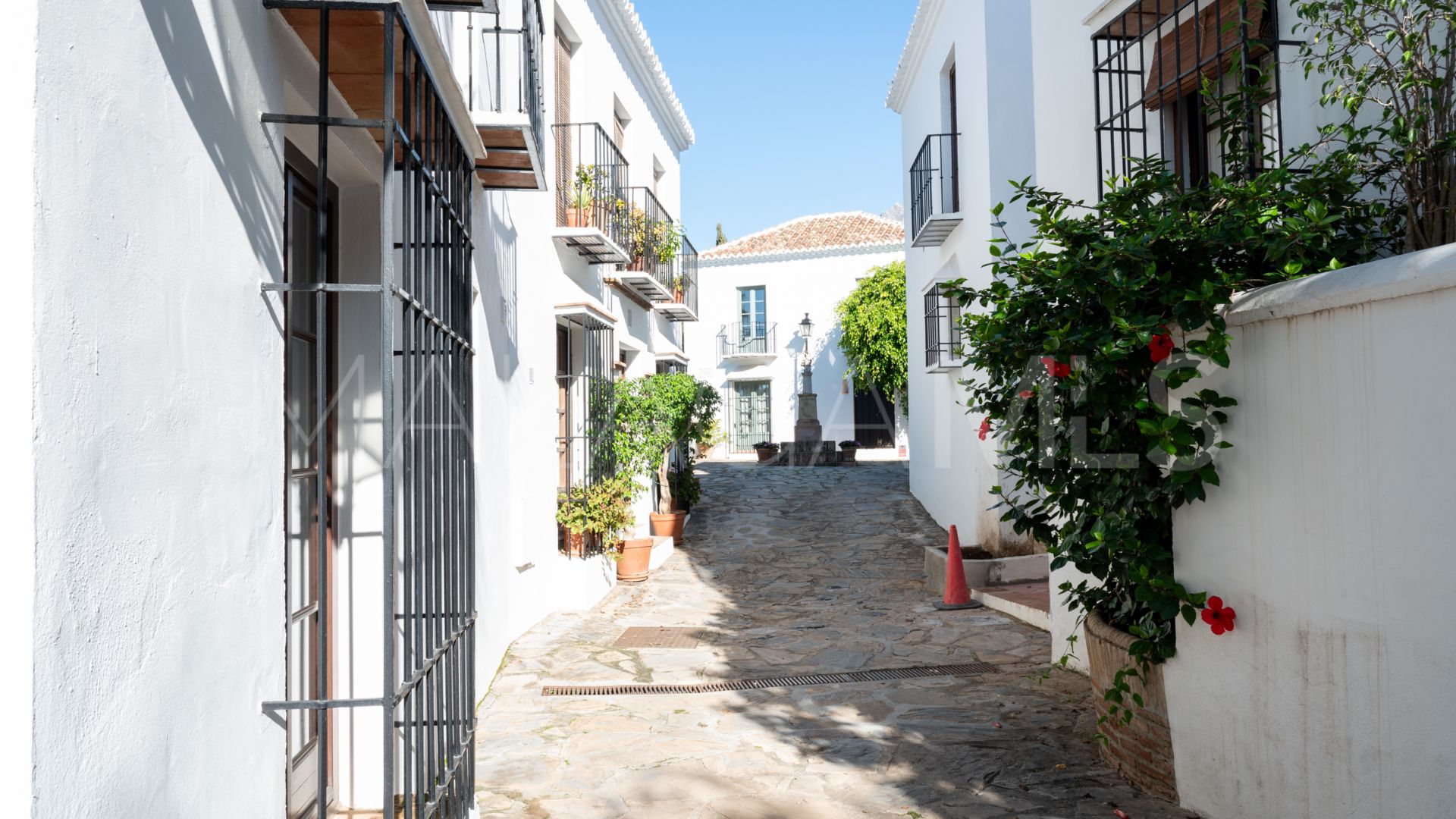 Buy adosado in Las Lomas del Marbella Club de 3 bedrooms