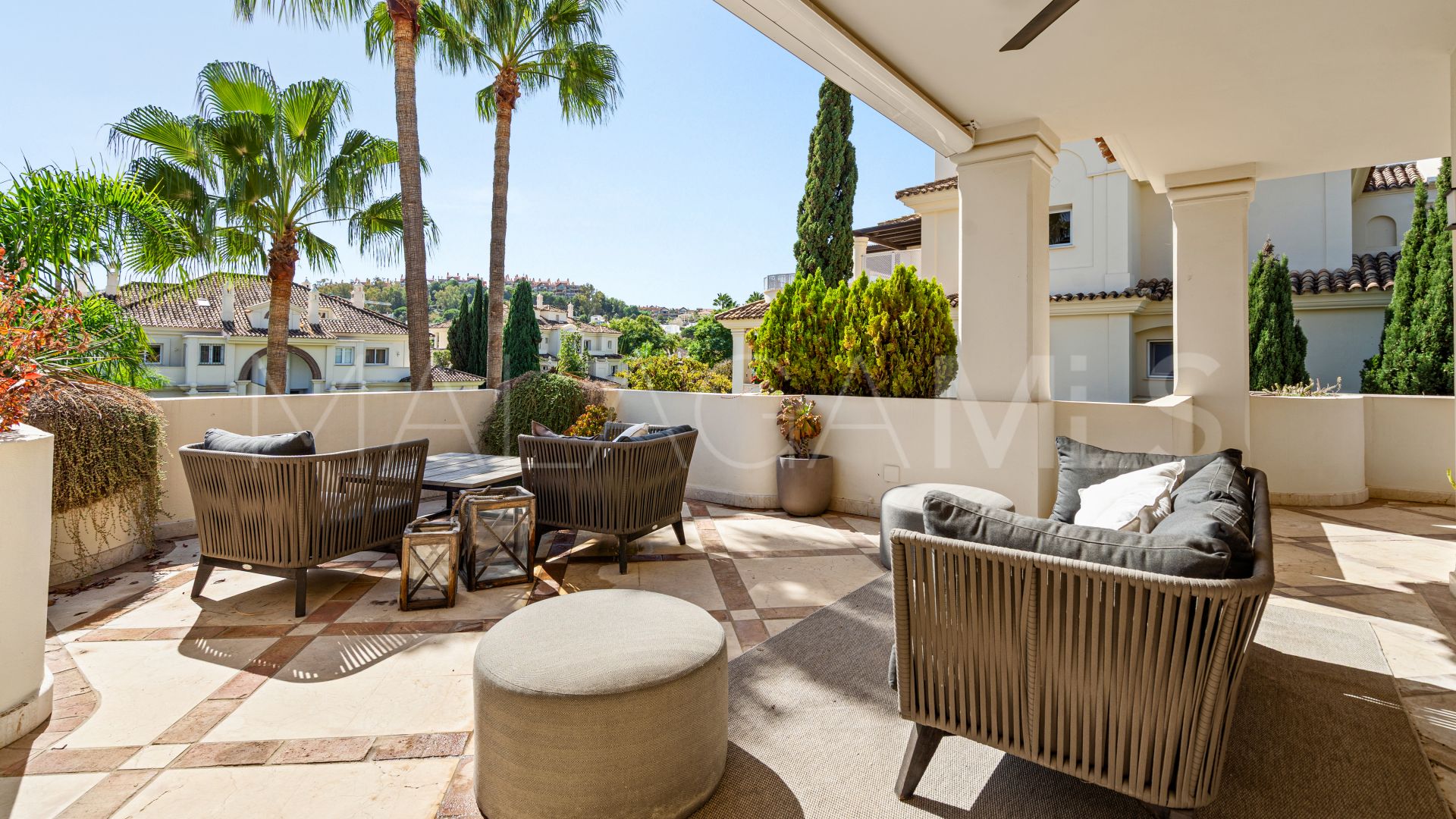 Appartement terrasse for sale in Las Alamandas