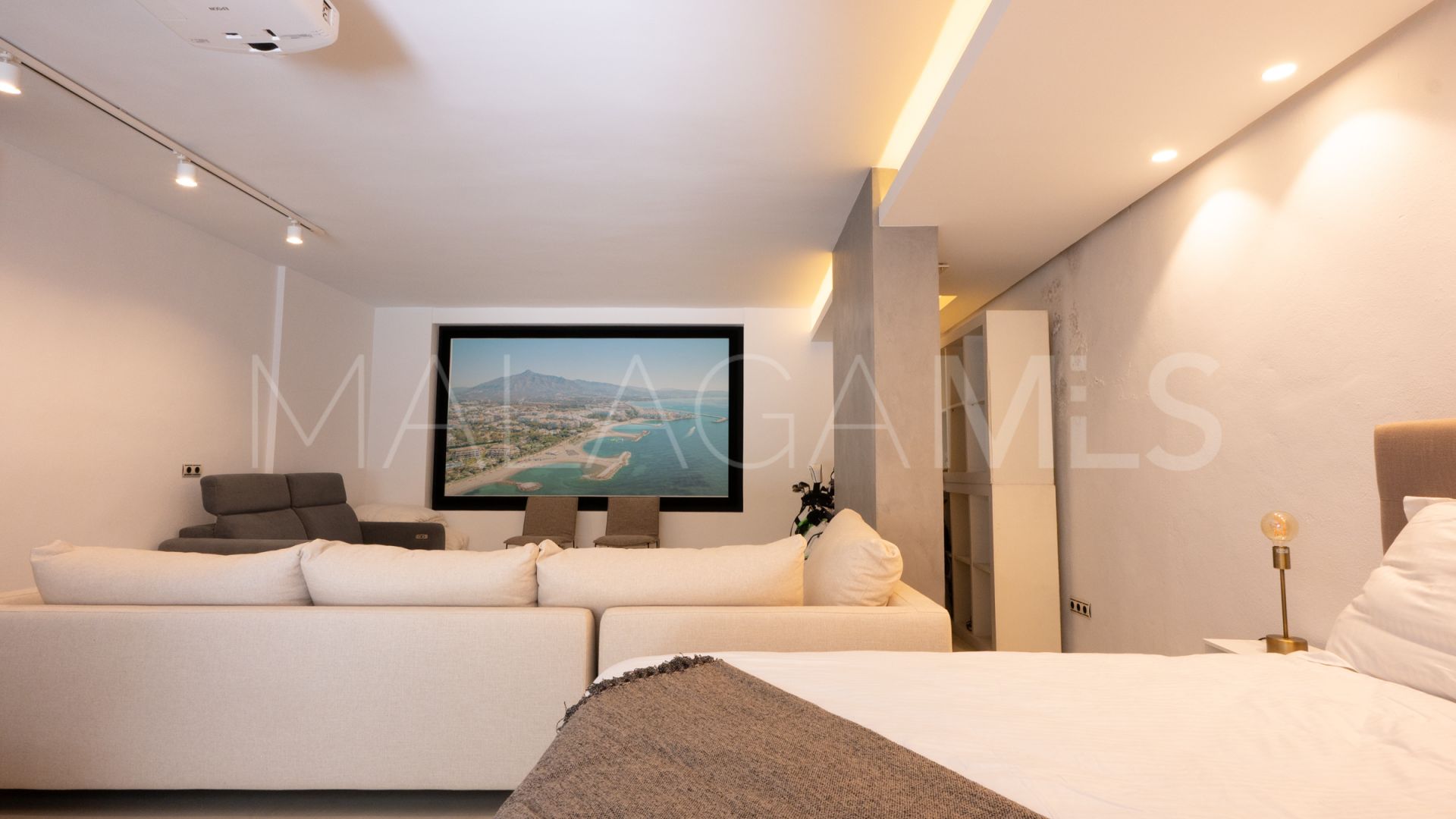Reihenhaus for sale in Marbella Goldene Meile