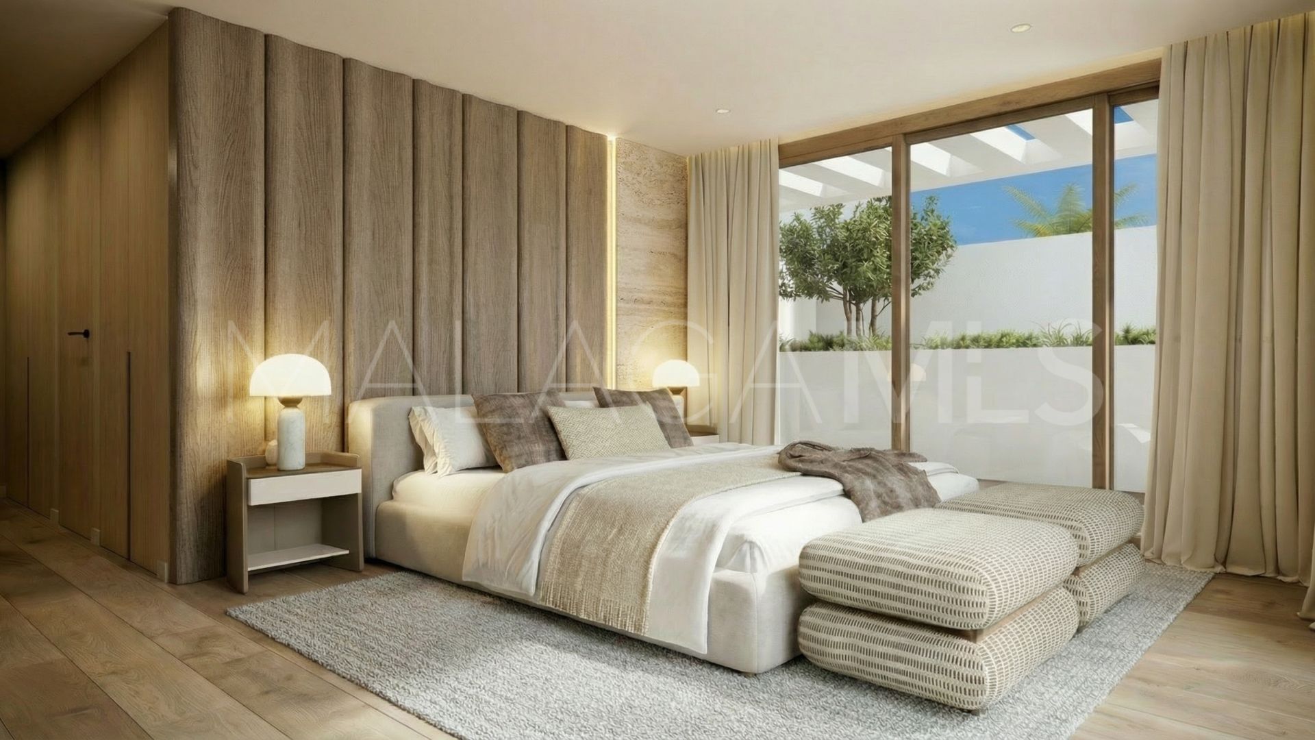 Villa for sale in Elviria