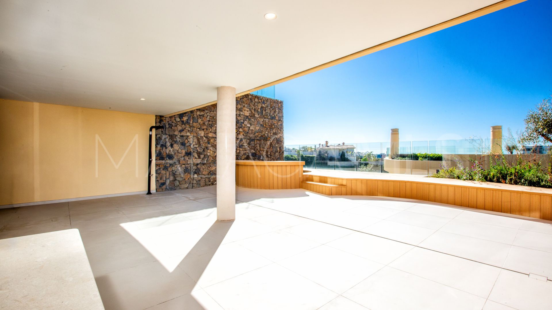 Apartamento planta baja a la venta in Fuengirola