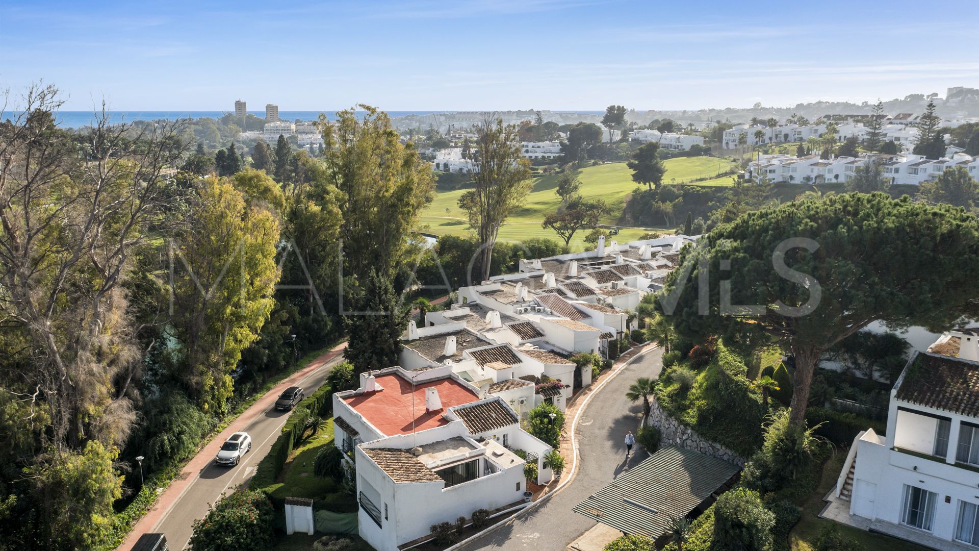 Maison de ville for sale in Nueva Andalucia