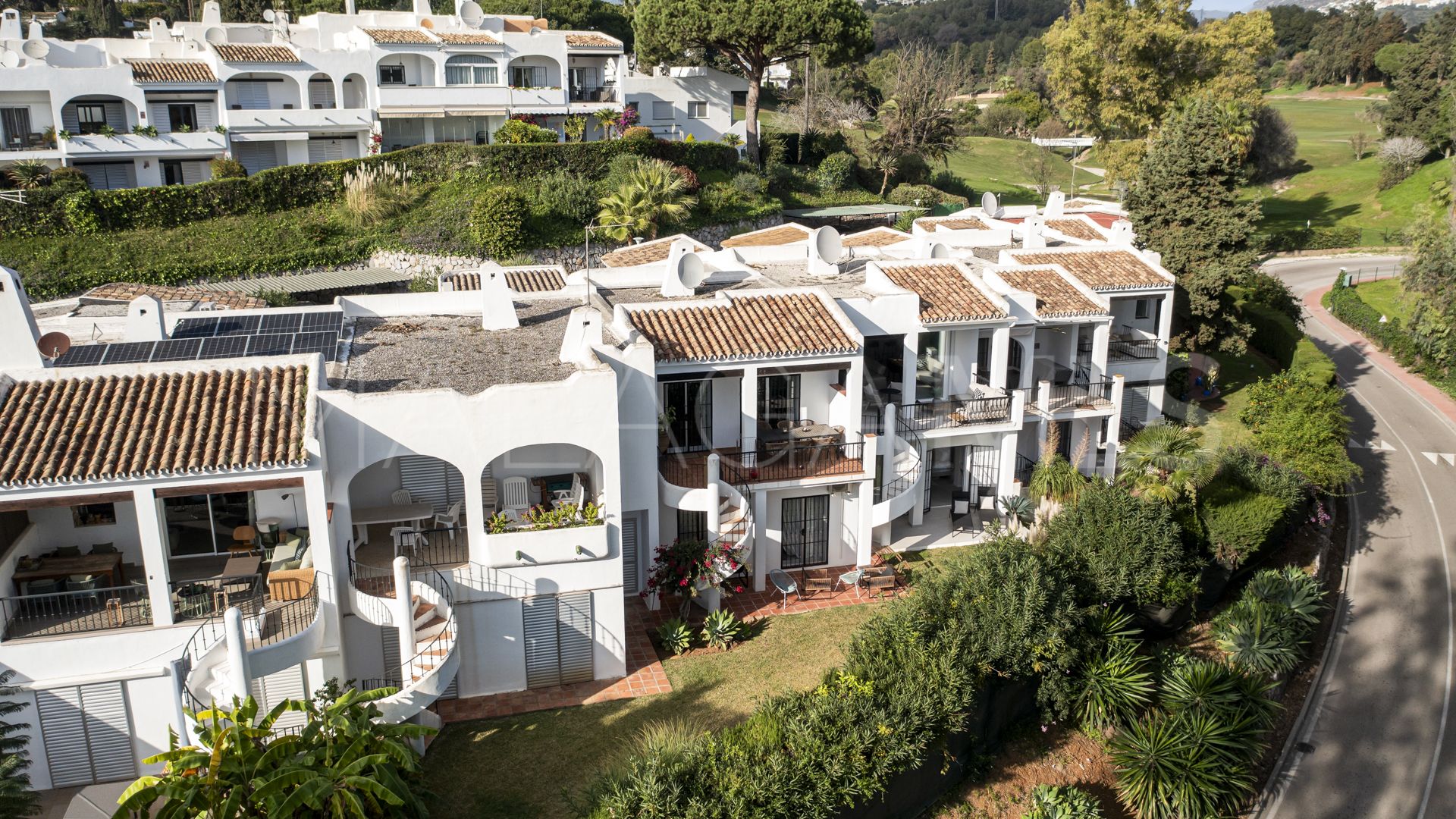 Maison de ville for sale in Nueva Andalucia