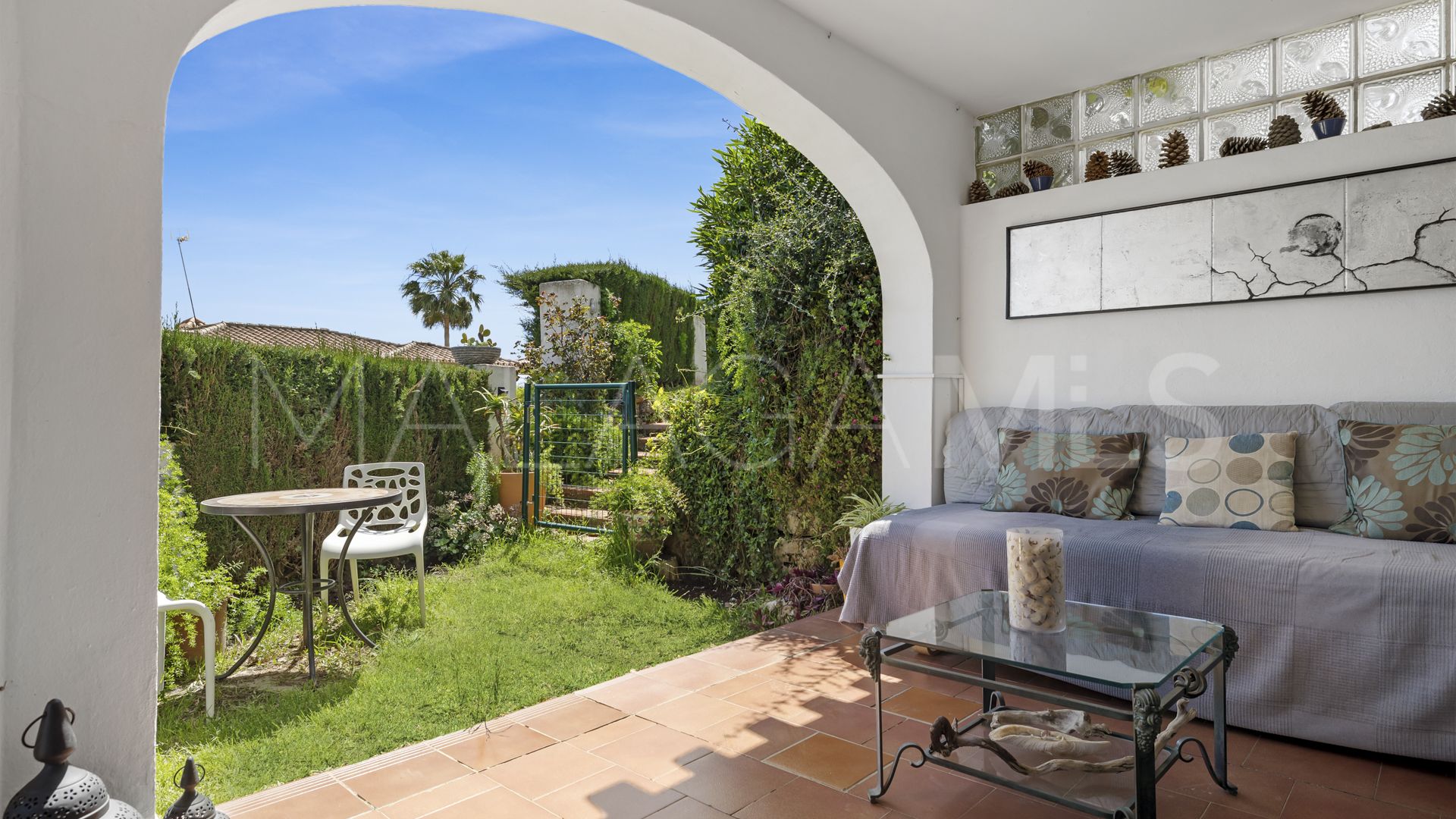 Adosado a la venta in Calahonda with 2 bedrooms