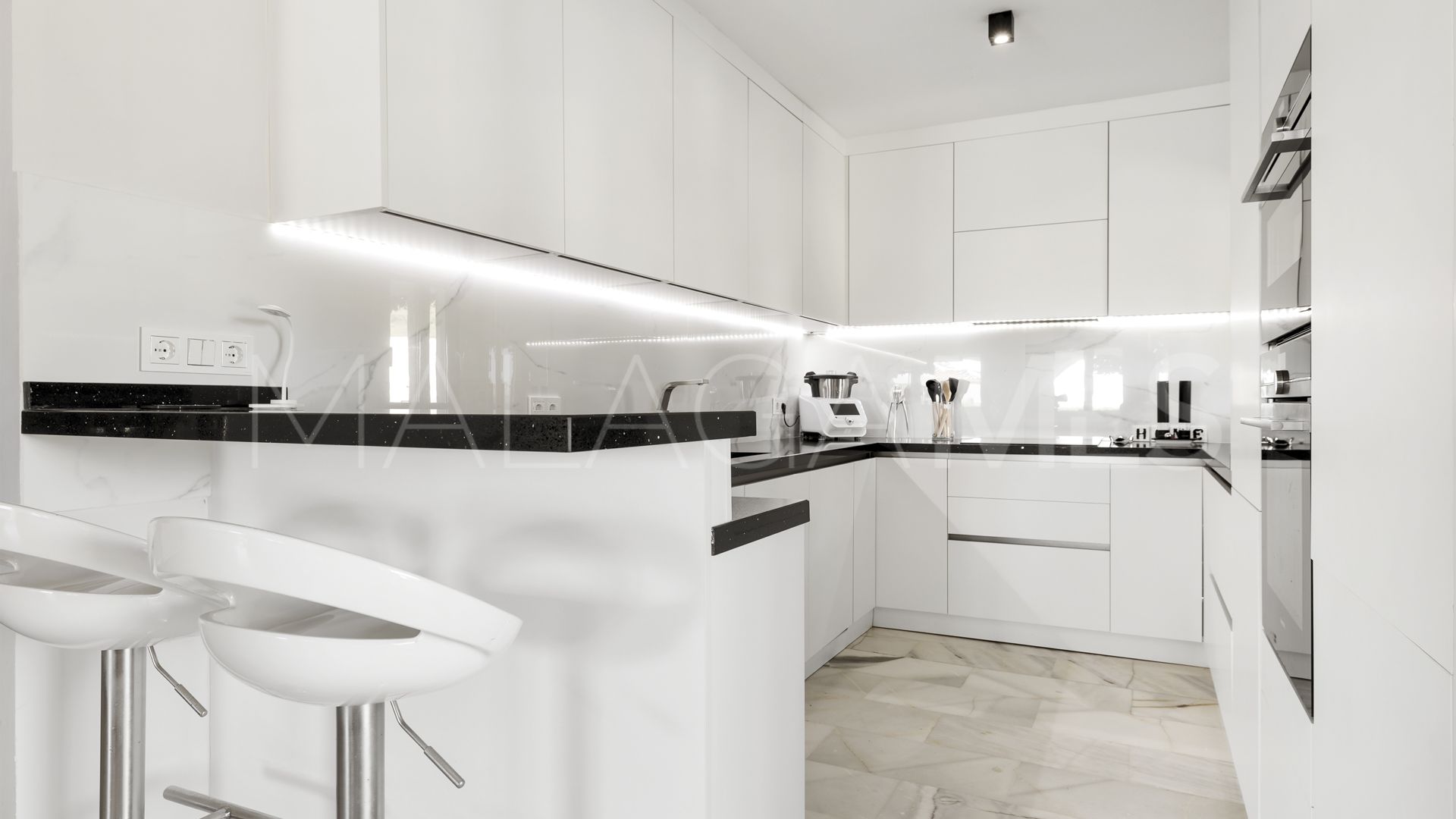 Adosado a la venta in Calahonda with 2 bedrooms