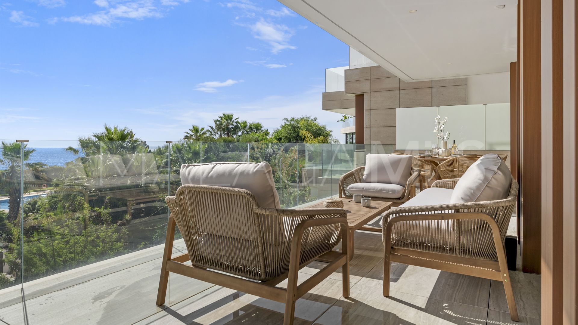Lägenhet for sale in Bahía de Estepona
