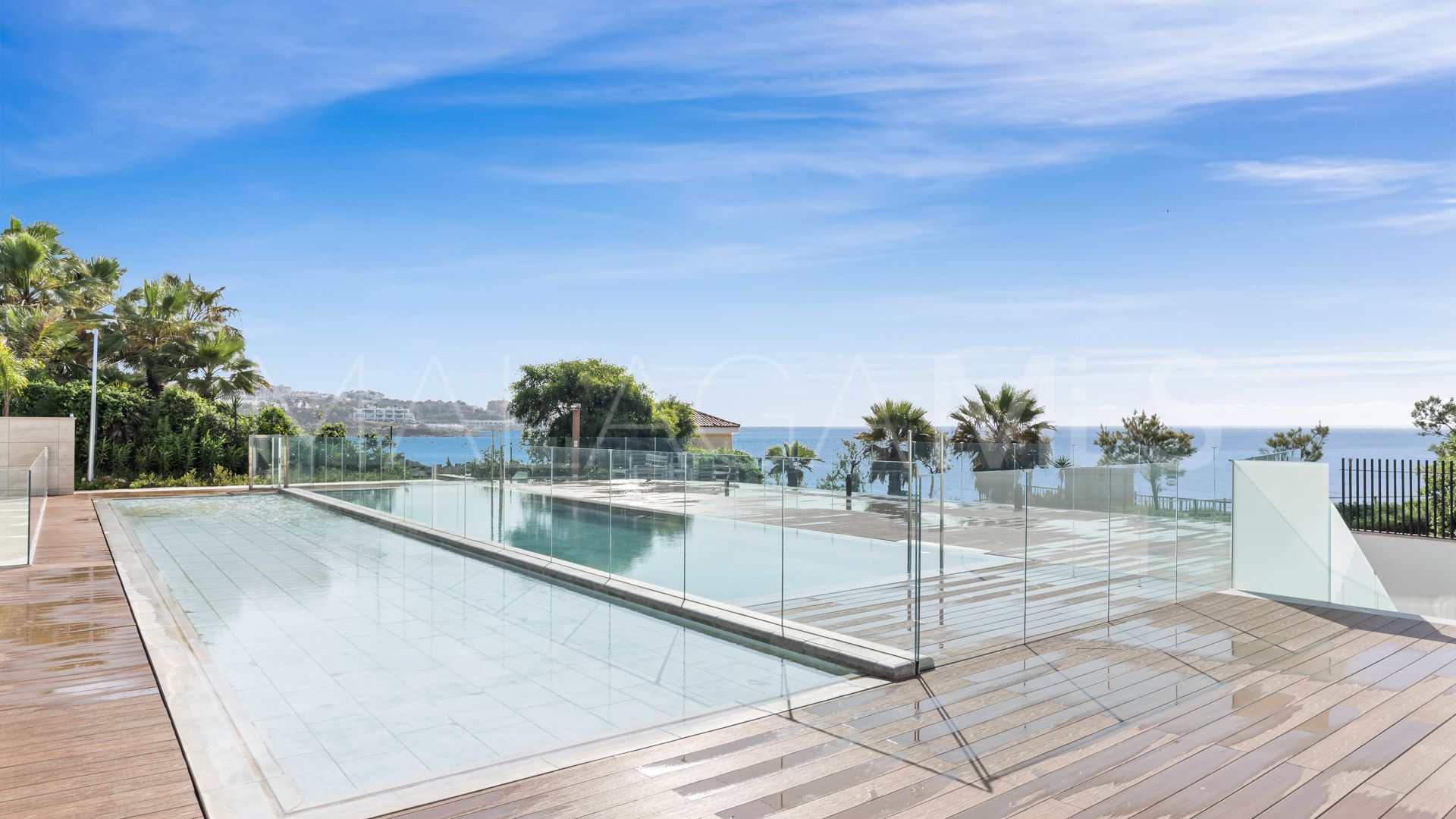 Lägenhet for sale in Bahía de Estepona
